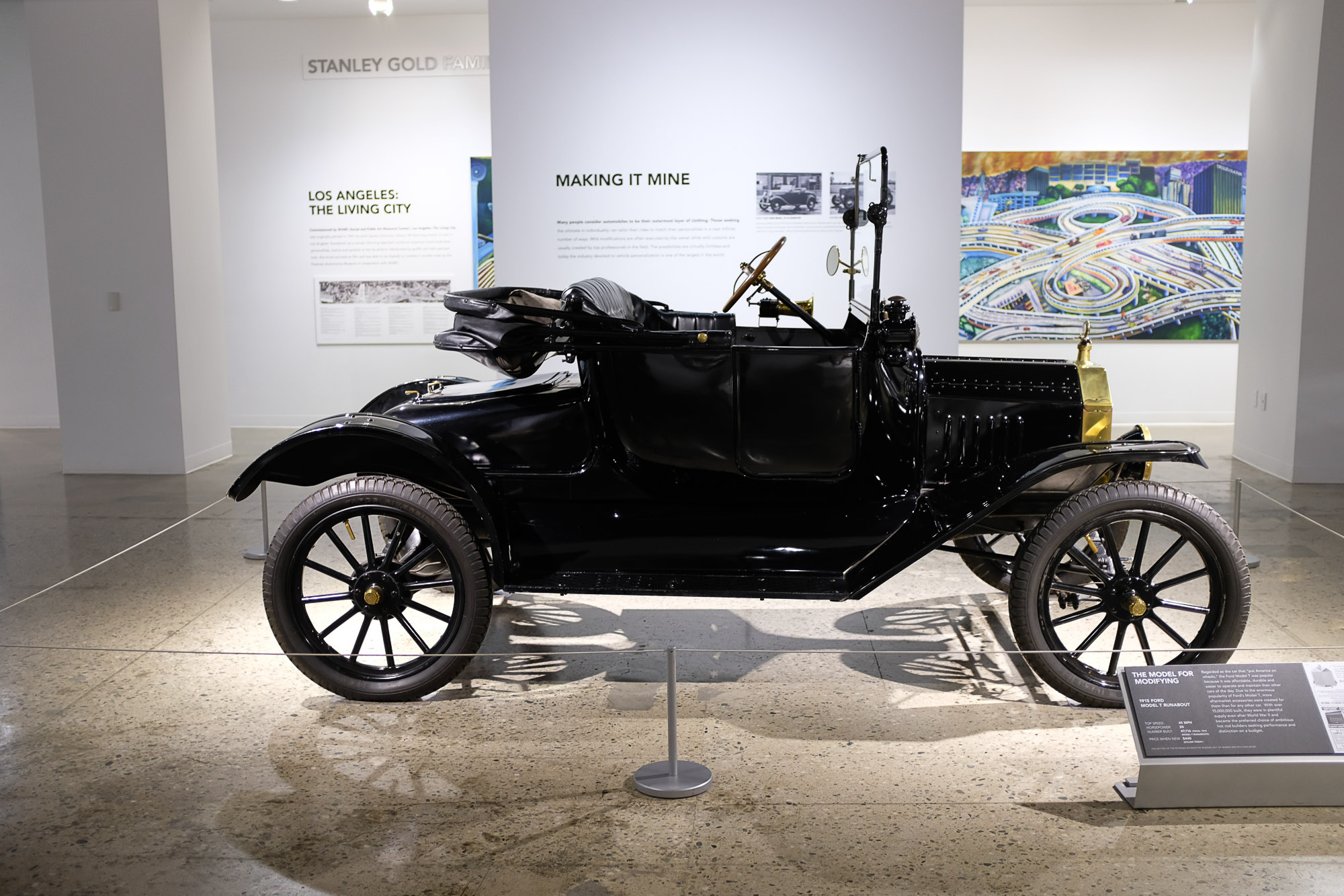 Petersen Auto Museum & Miracle Miles (6)