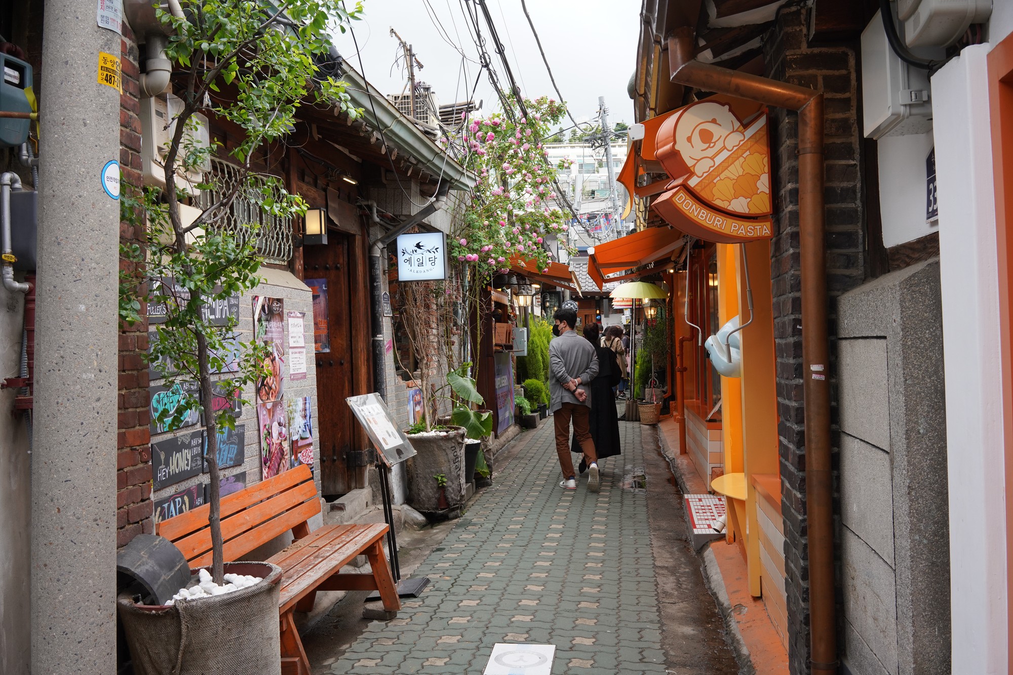 Ikseondong Hanok Village (11)