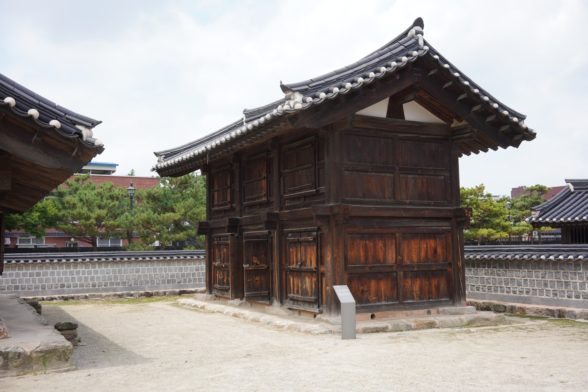 Junju Hanok Village (29)