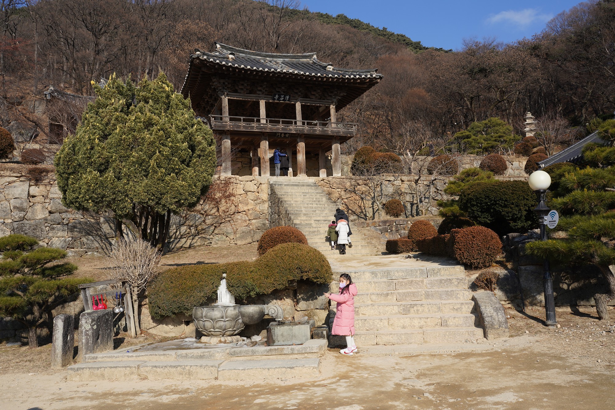 YeongJu (162)