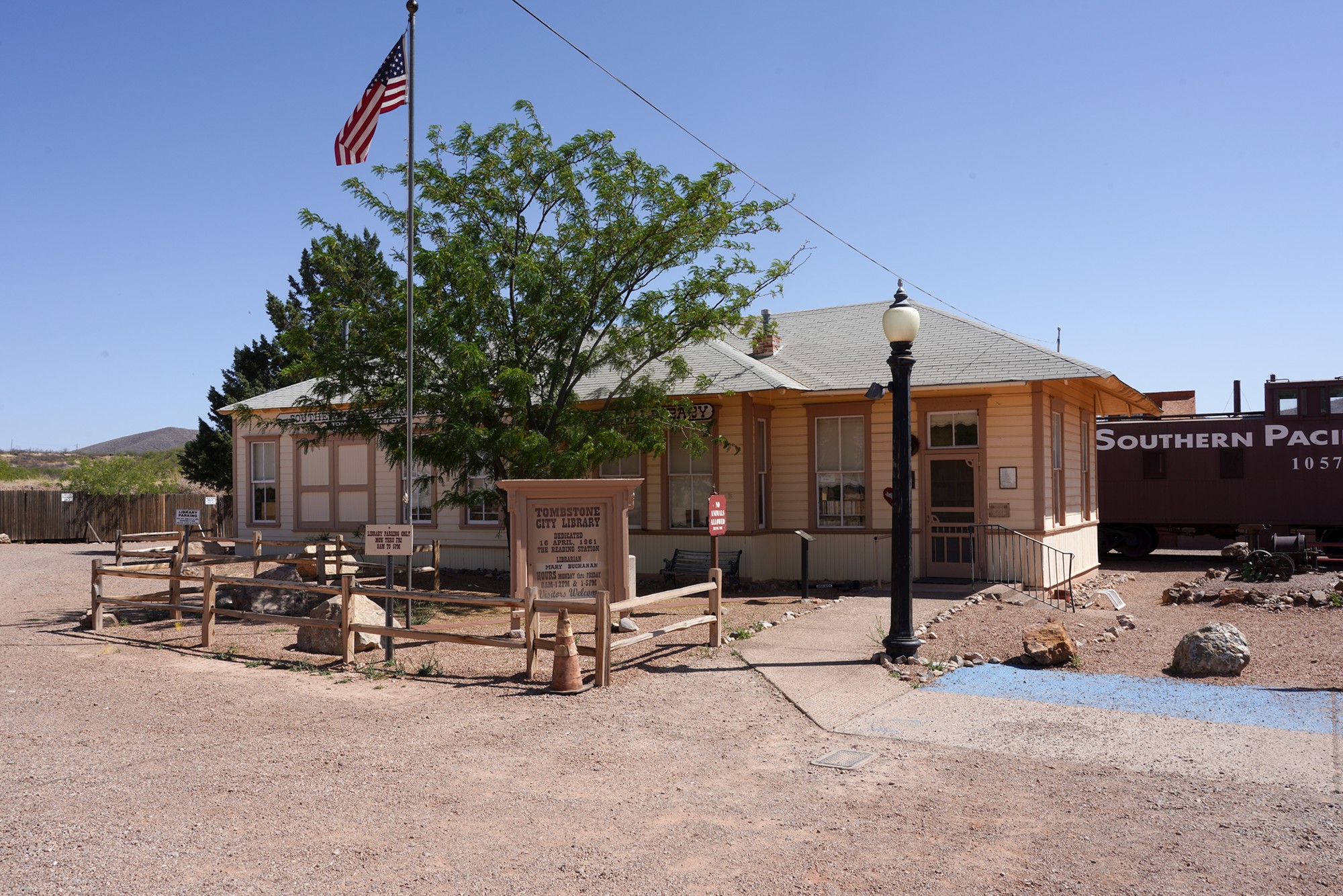 Tombstone (33)
