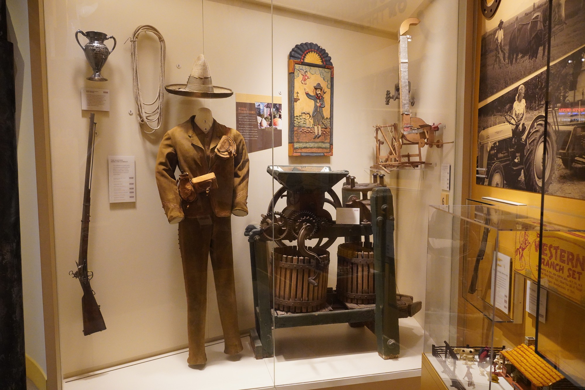 Albuquerque Museum (53)