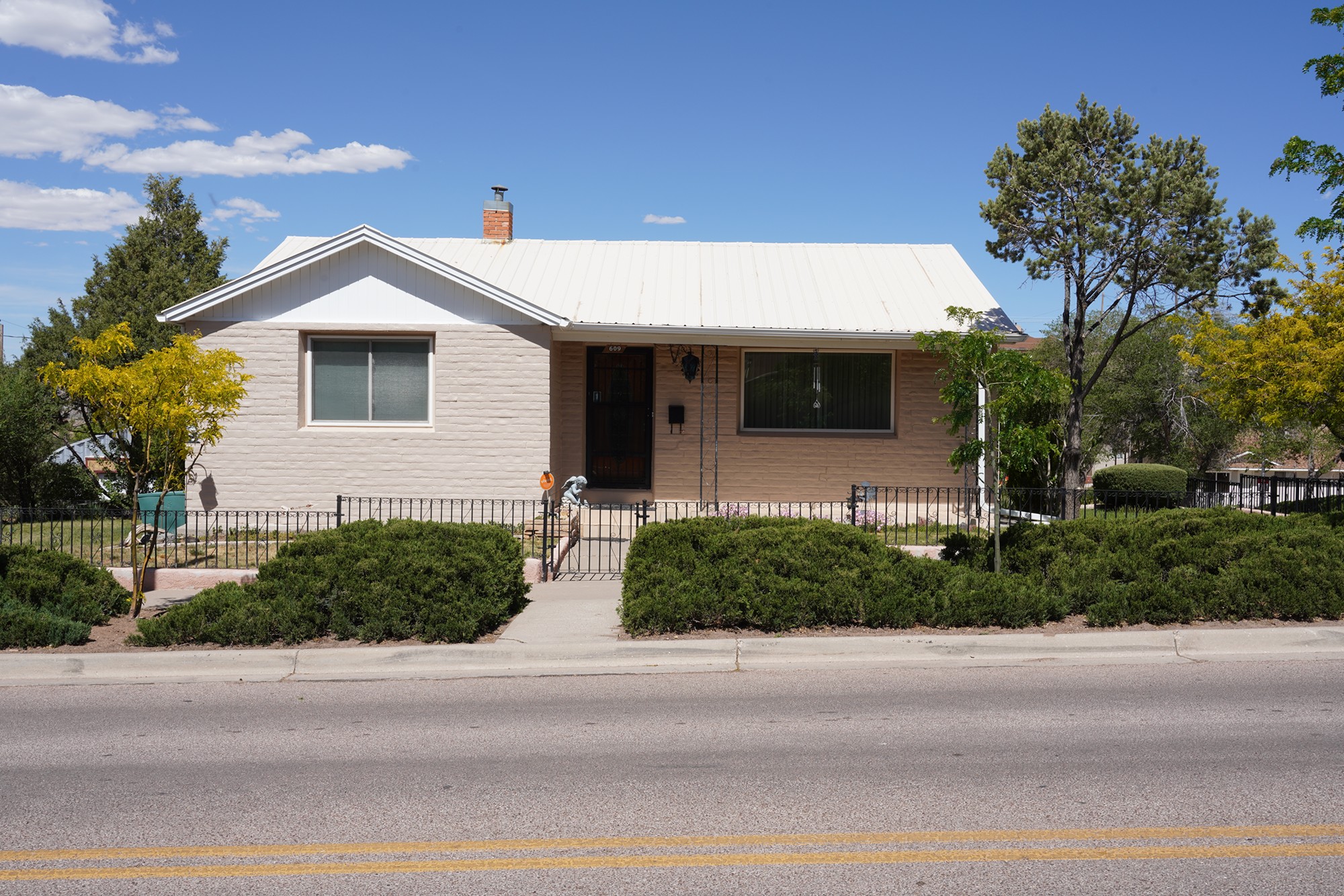 Gallup Residential Area (6)