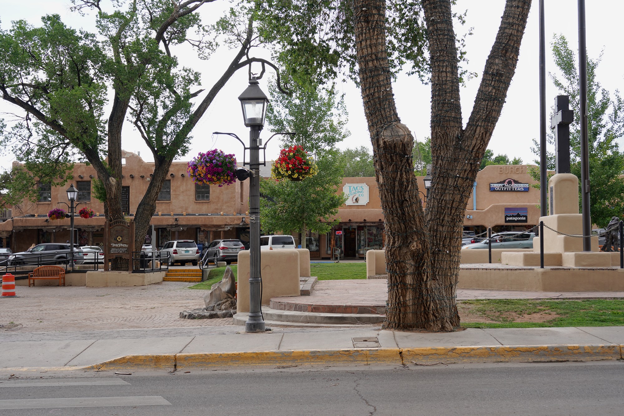 Downtown Taos Historic District (8)