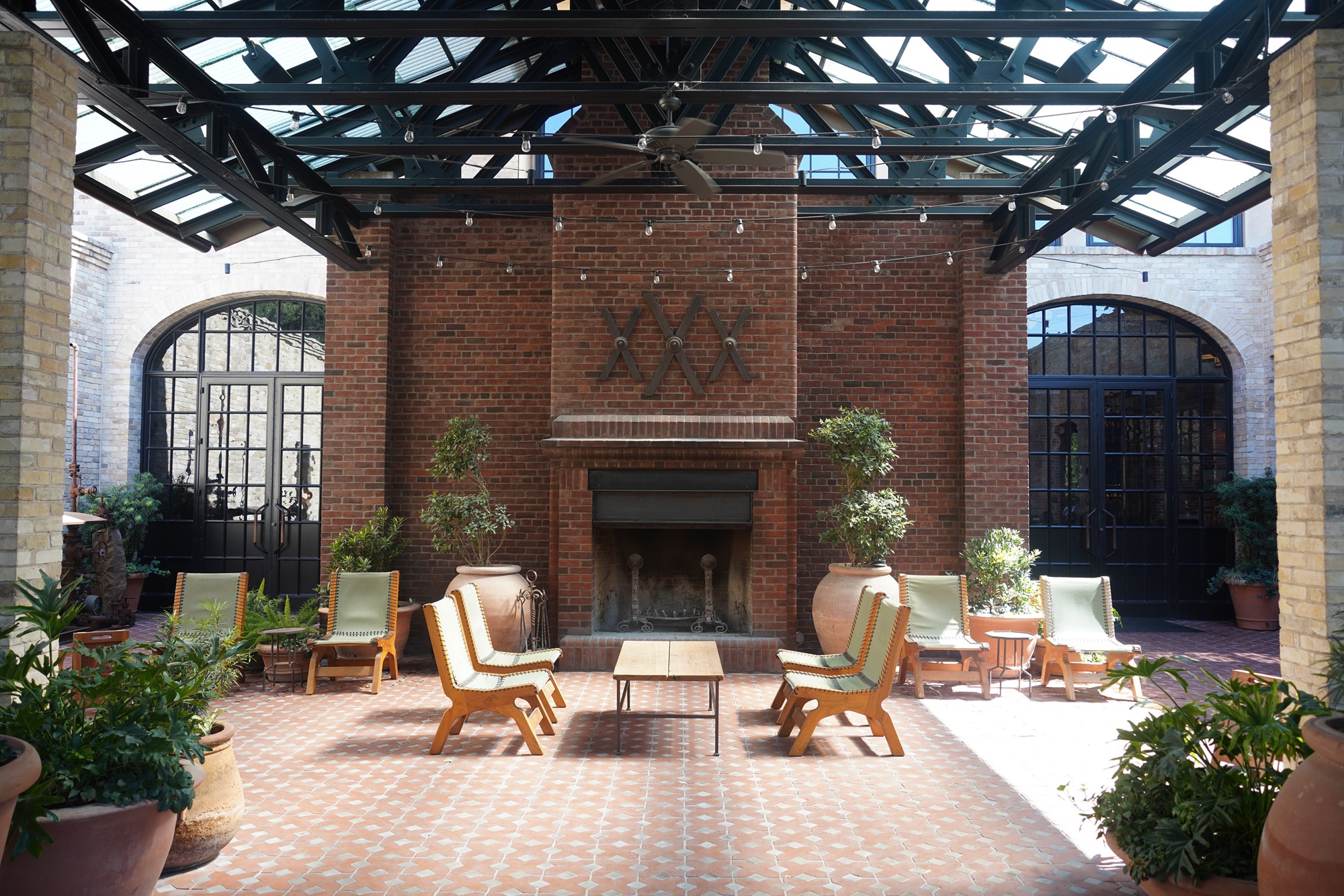 Hotel Emma and Pearl District (4)