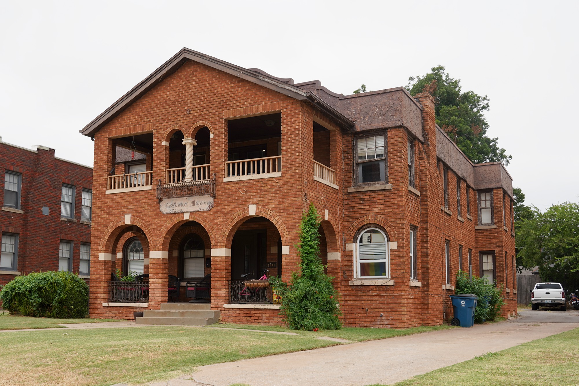 Brick Houses in Oklahoma City (13)