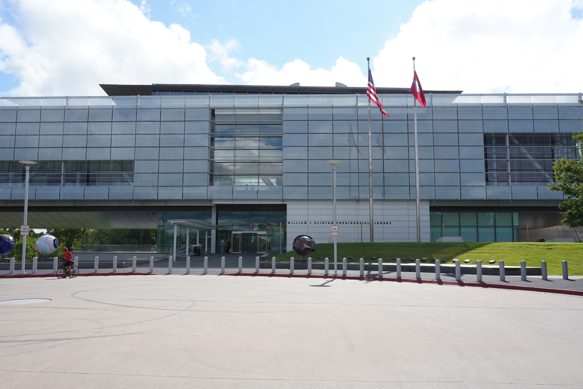 William J. Clinton Library and Museum (1)