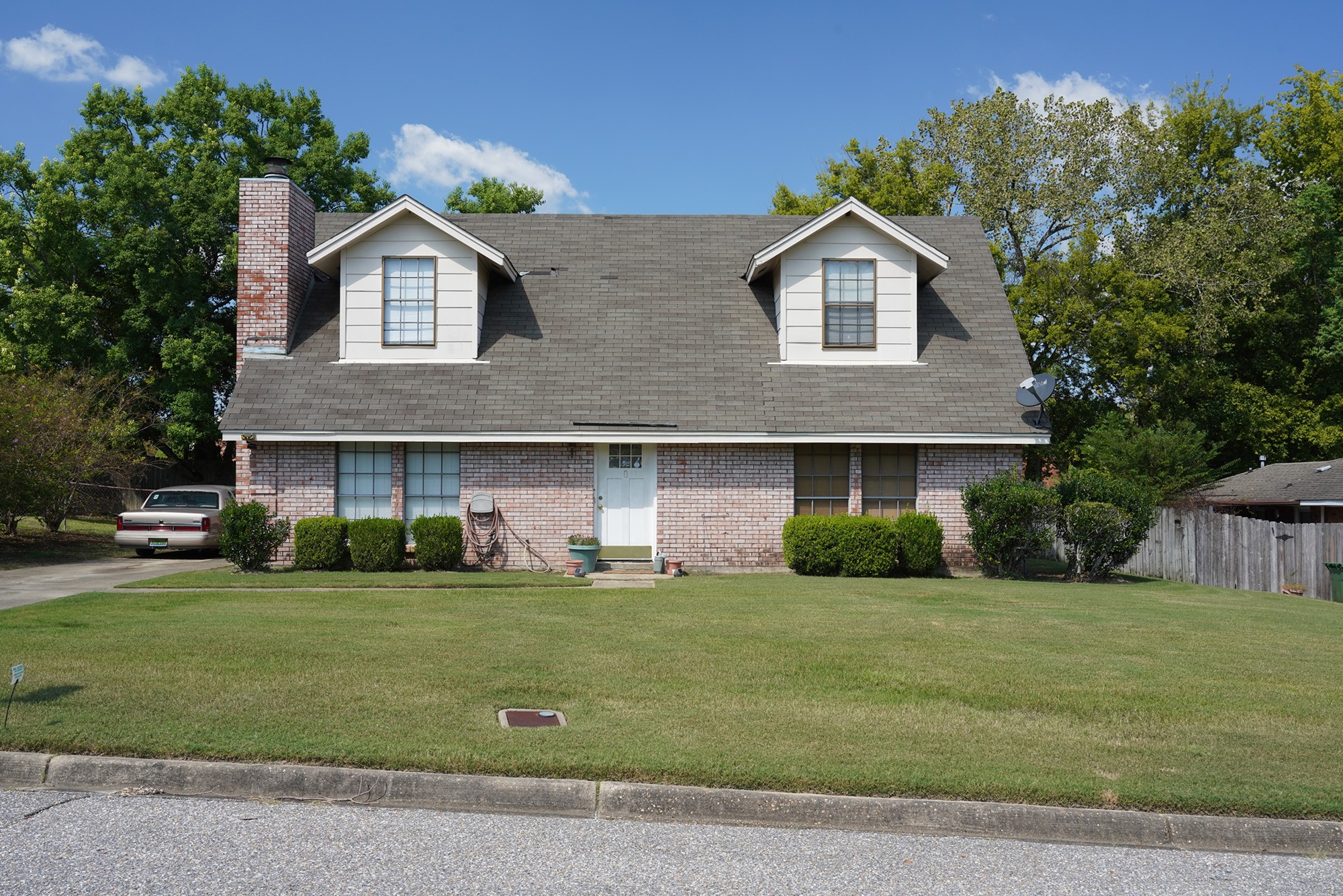 A Montgomery Neighbourhood (10)