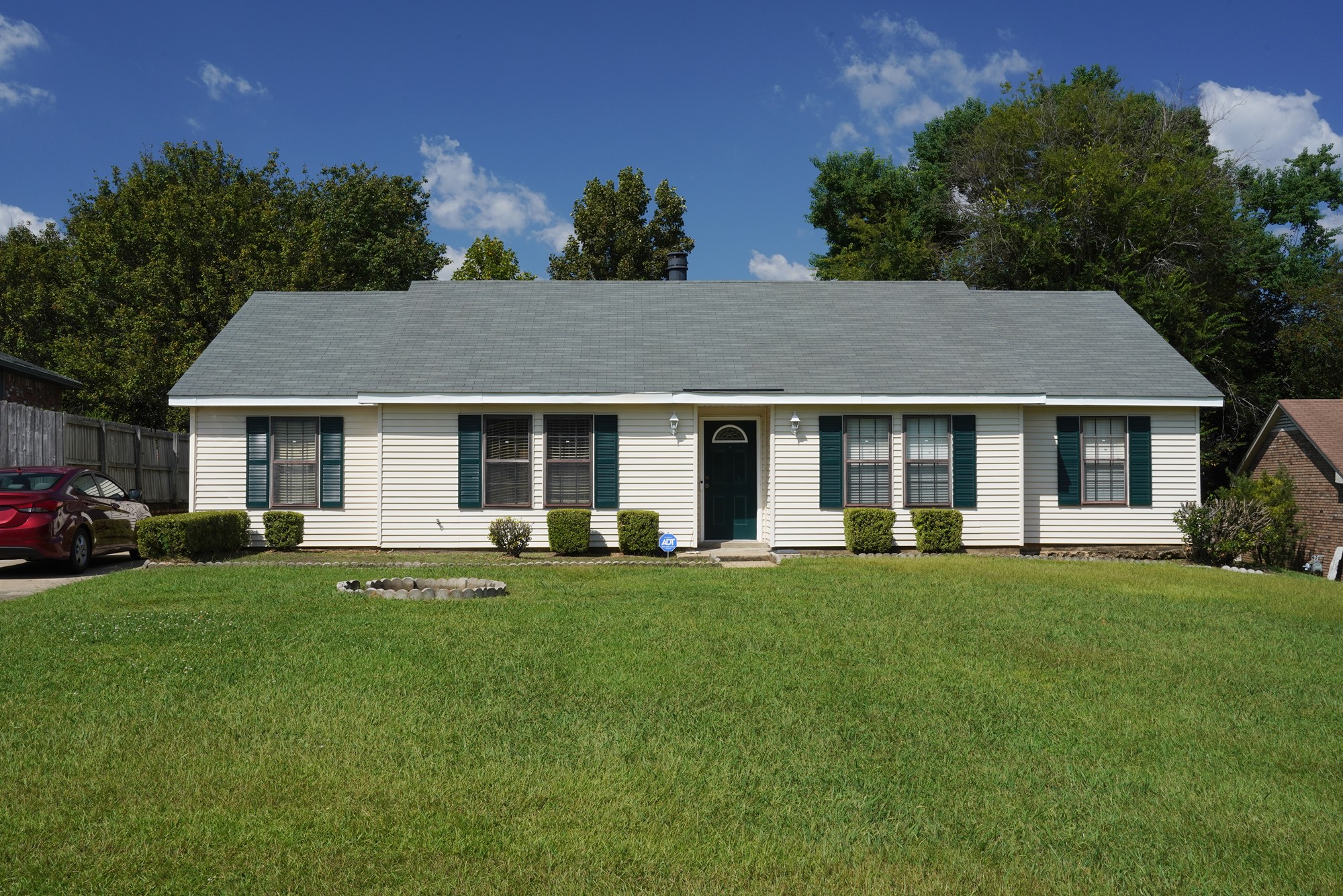 A Montgomery Neighbourhood (13)