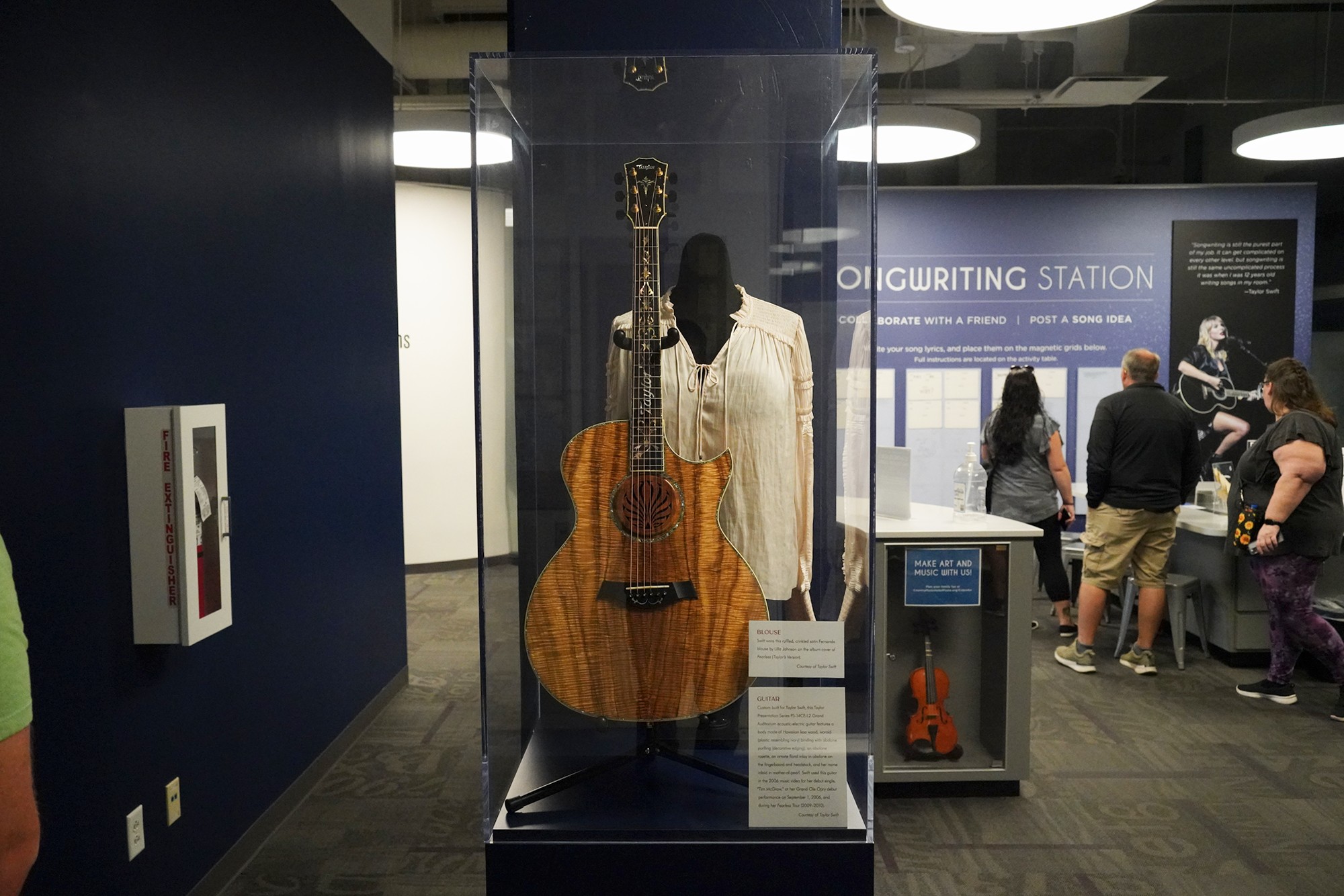Country Music Hall of Fame and Museum (7)