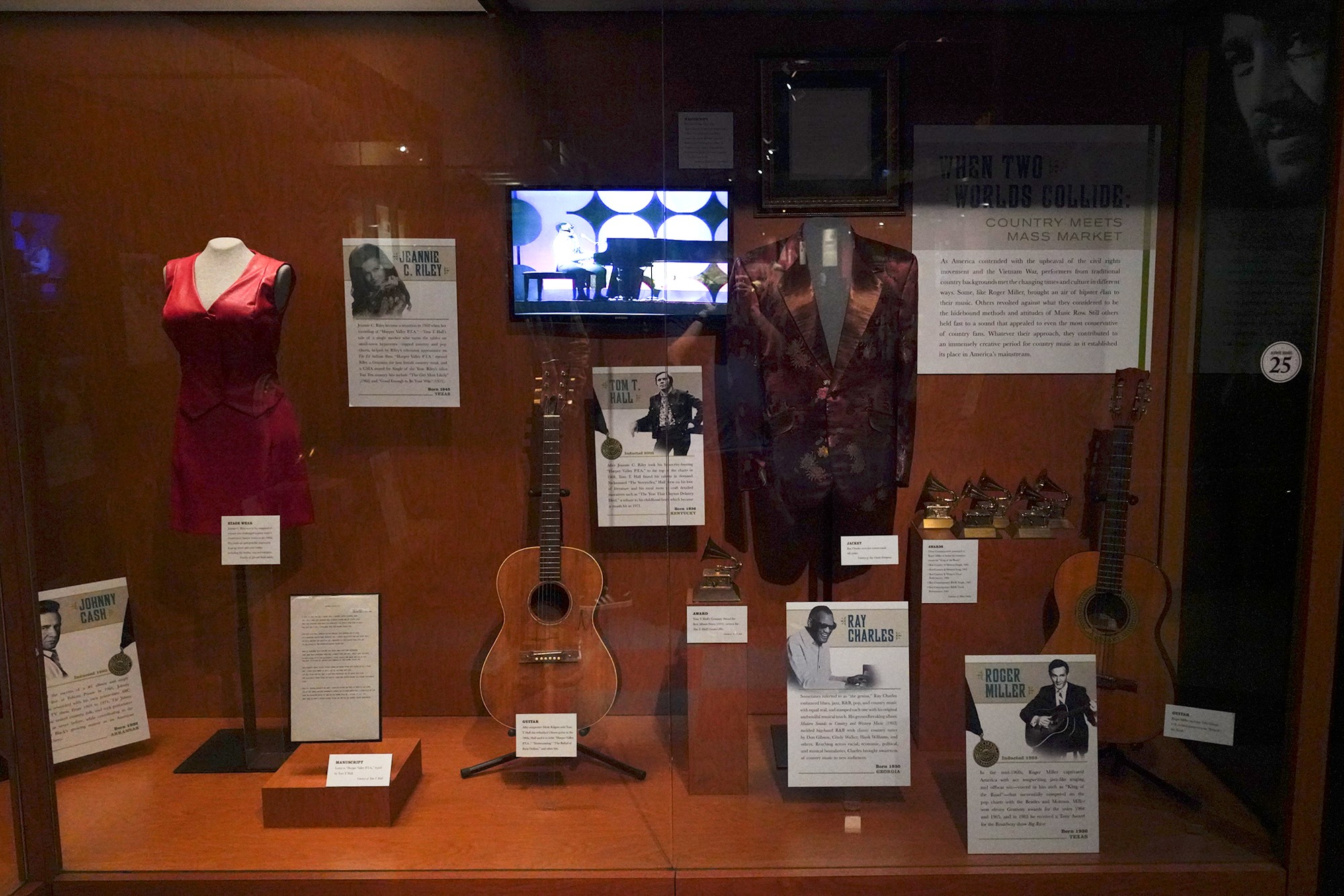 Country Music Hall of Fame and Museum (75)