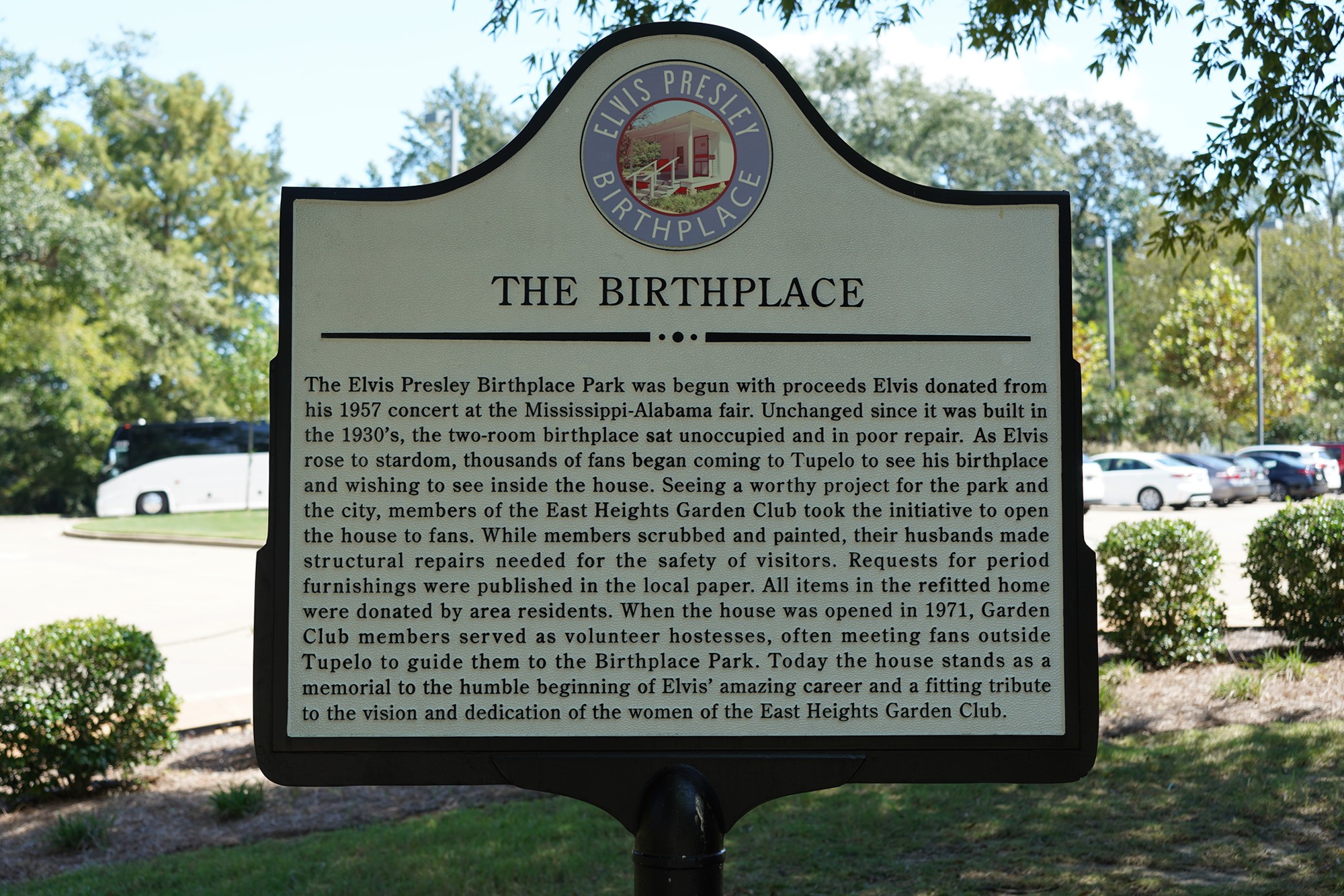 Elvis Presley Birthplace (10)