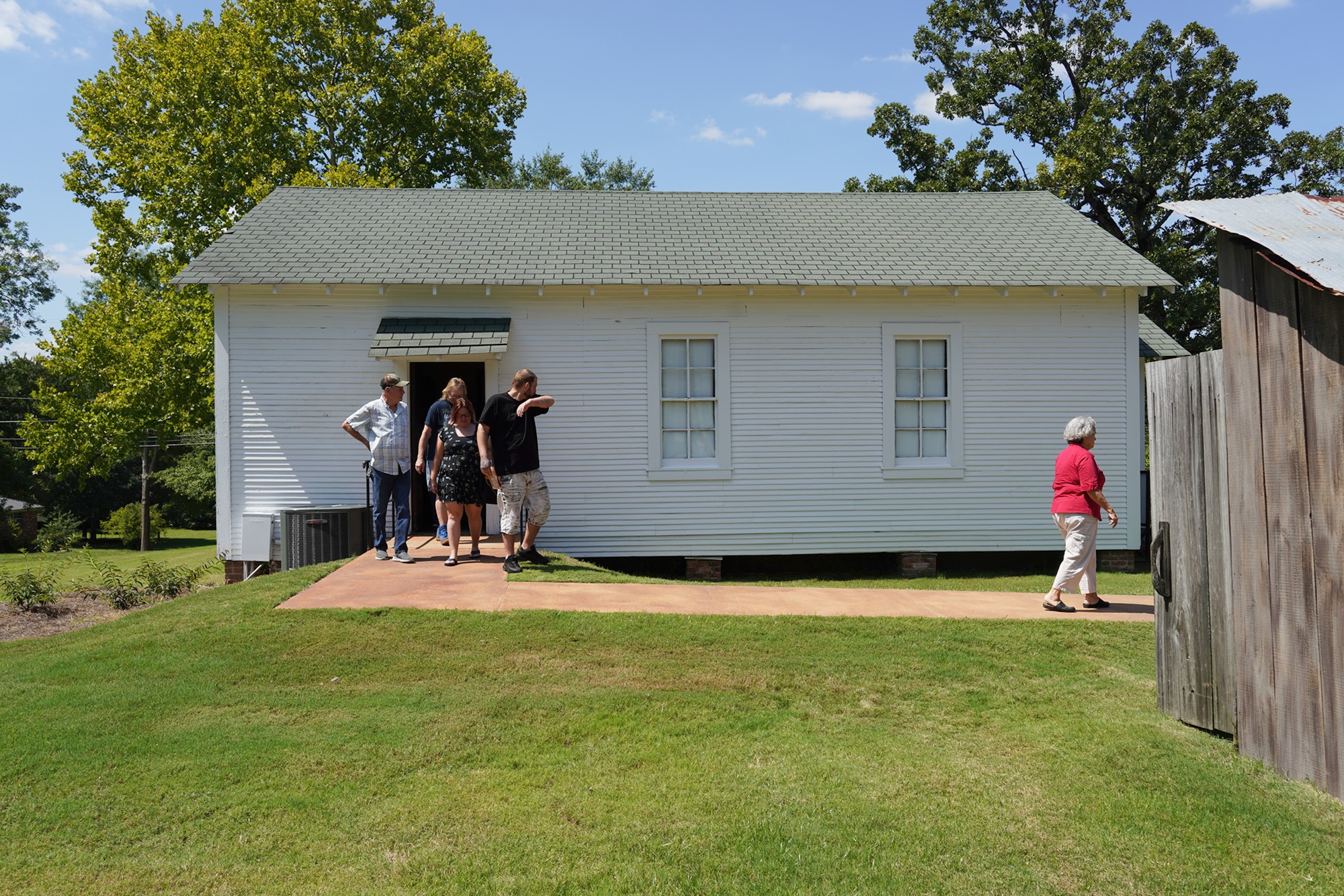 Elvis Presley Birthplace (18)