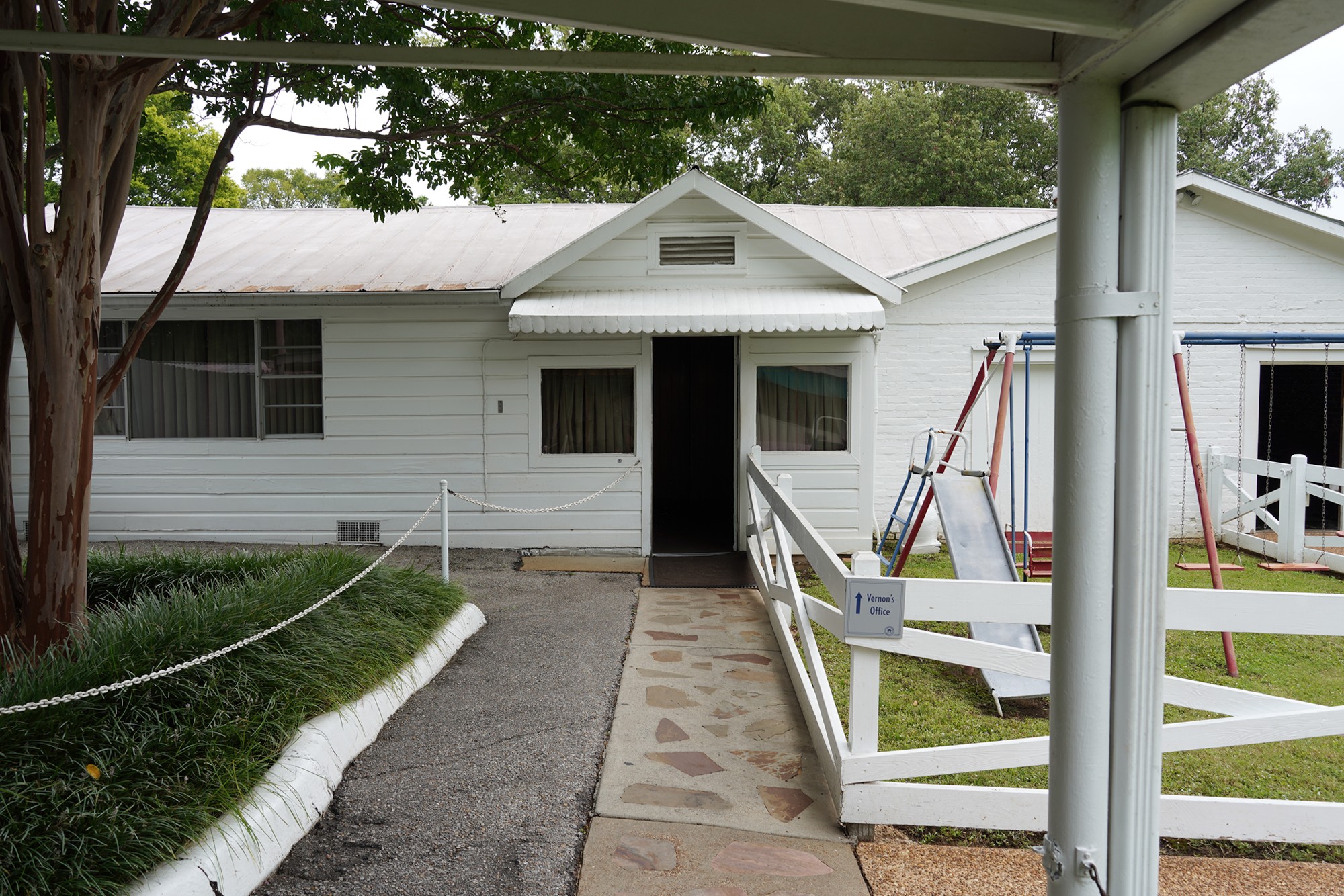 Graceland - Elvis Mension (15)