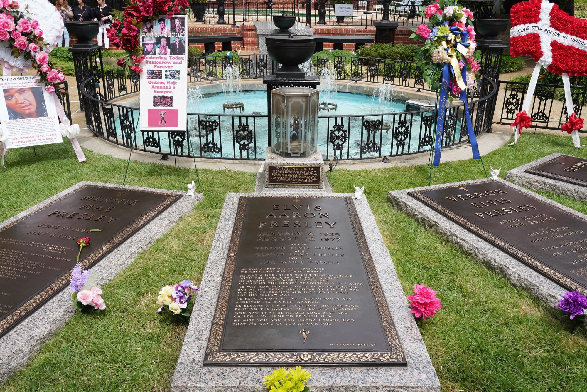 Graceland - Elvis Mension (33)
