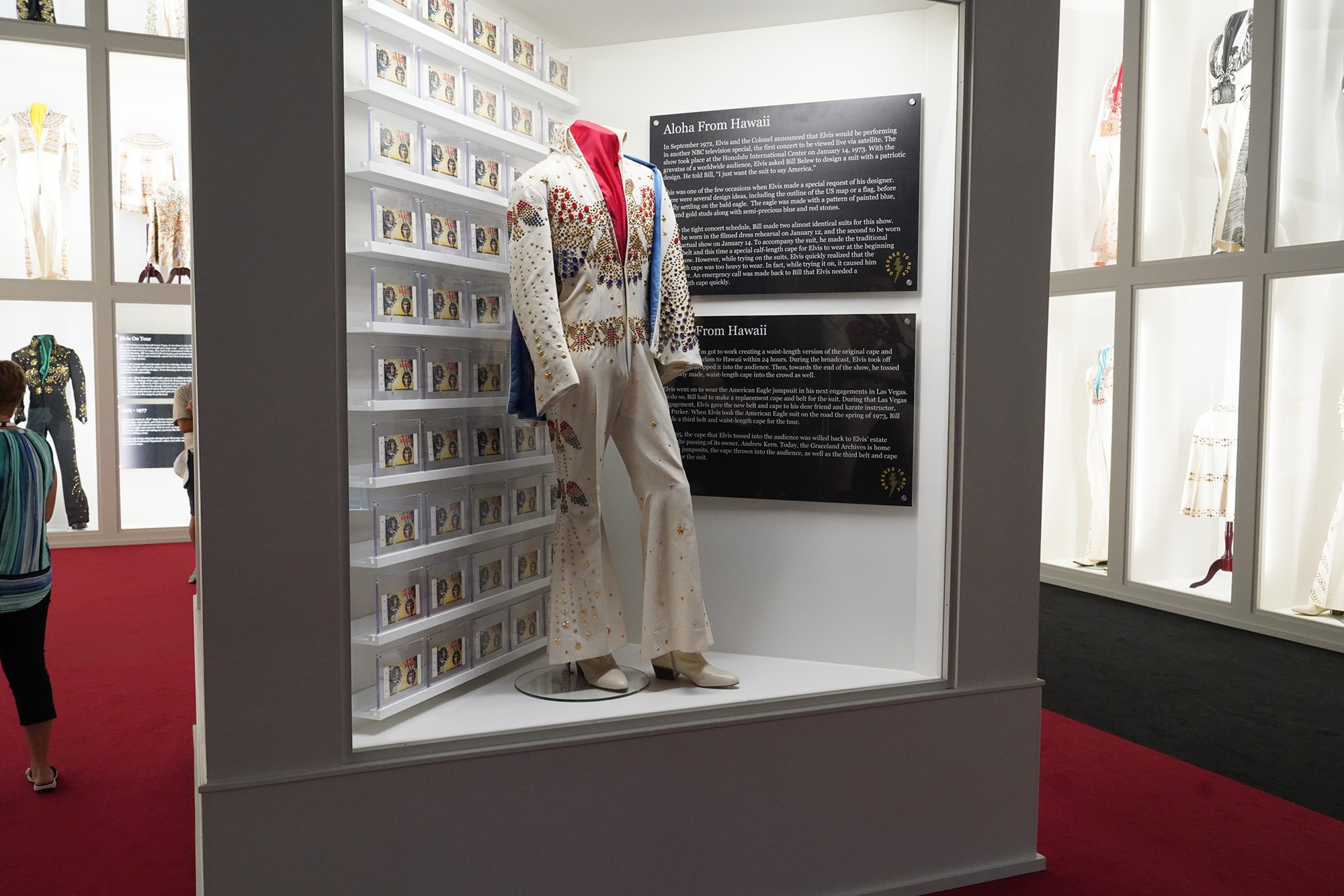 Graceland - Elvis Museum (54)