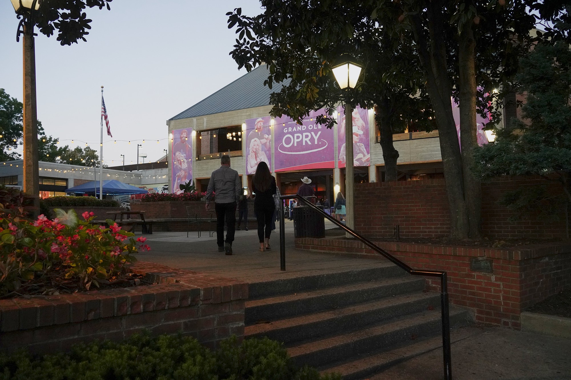 Grand Ole Opry House (2)