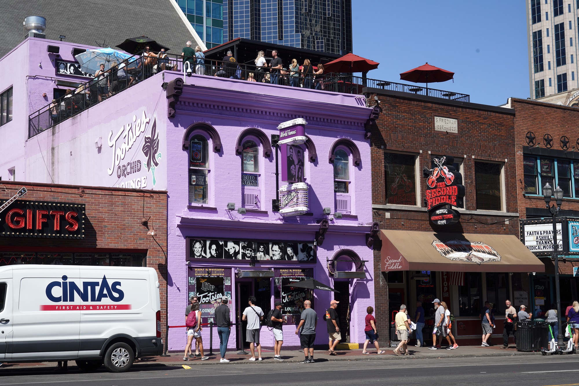 Honky Tonk Highway (32)