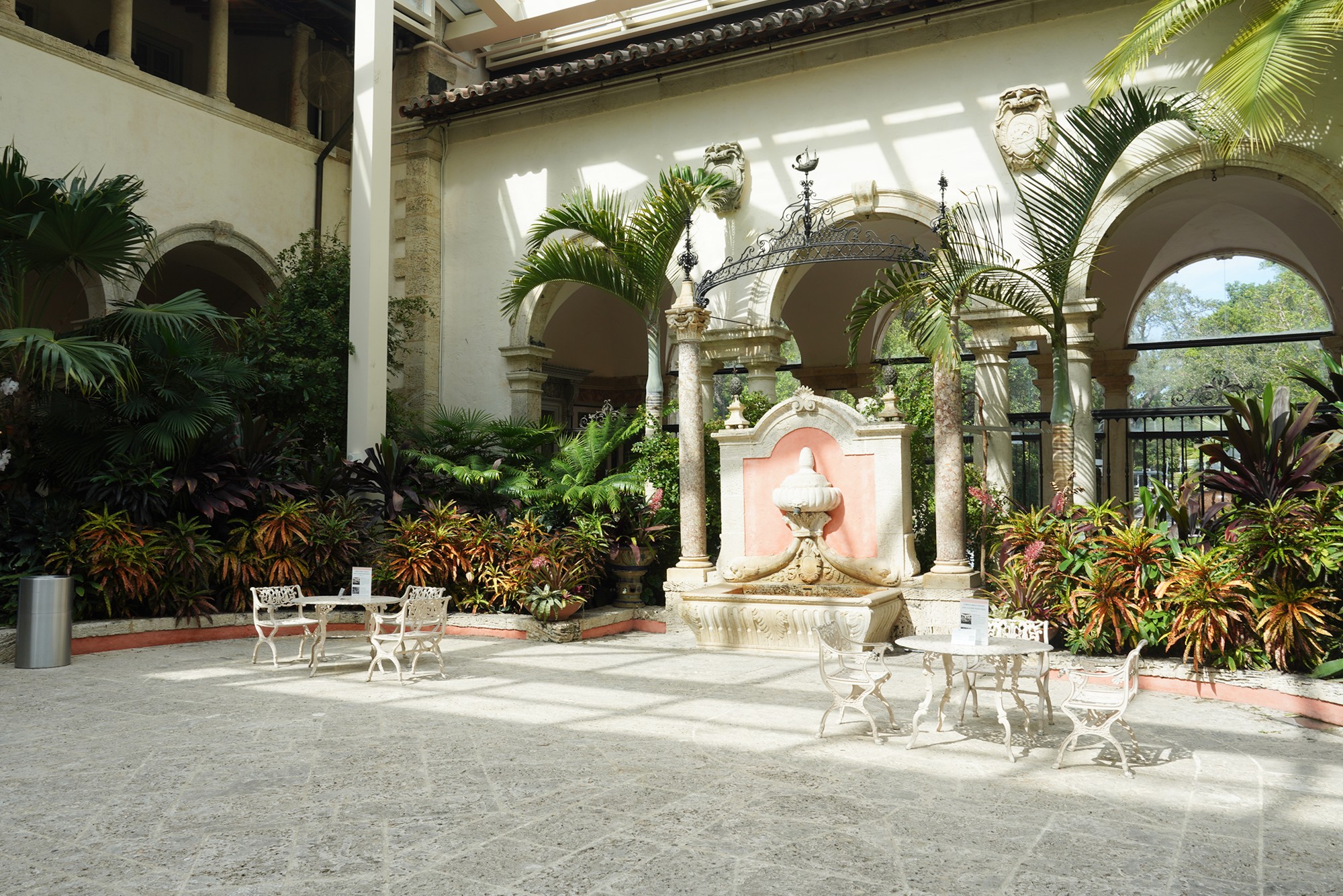 Vizcaya Museum & Gardens (38)