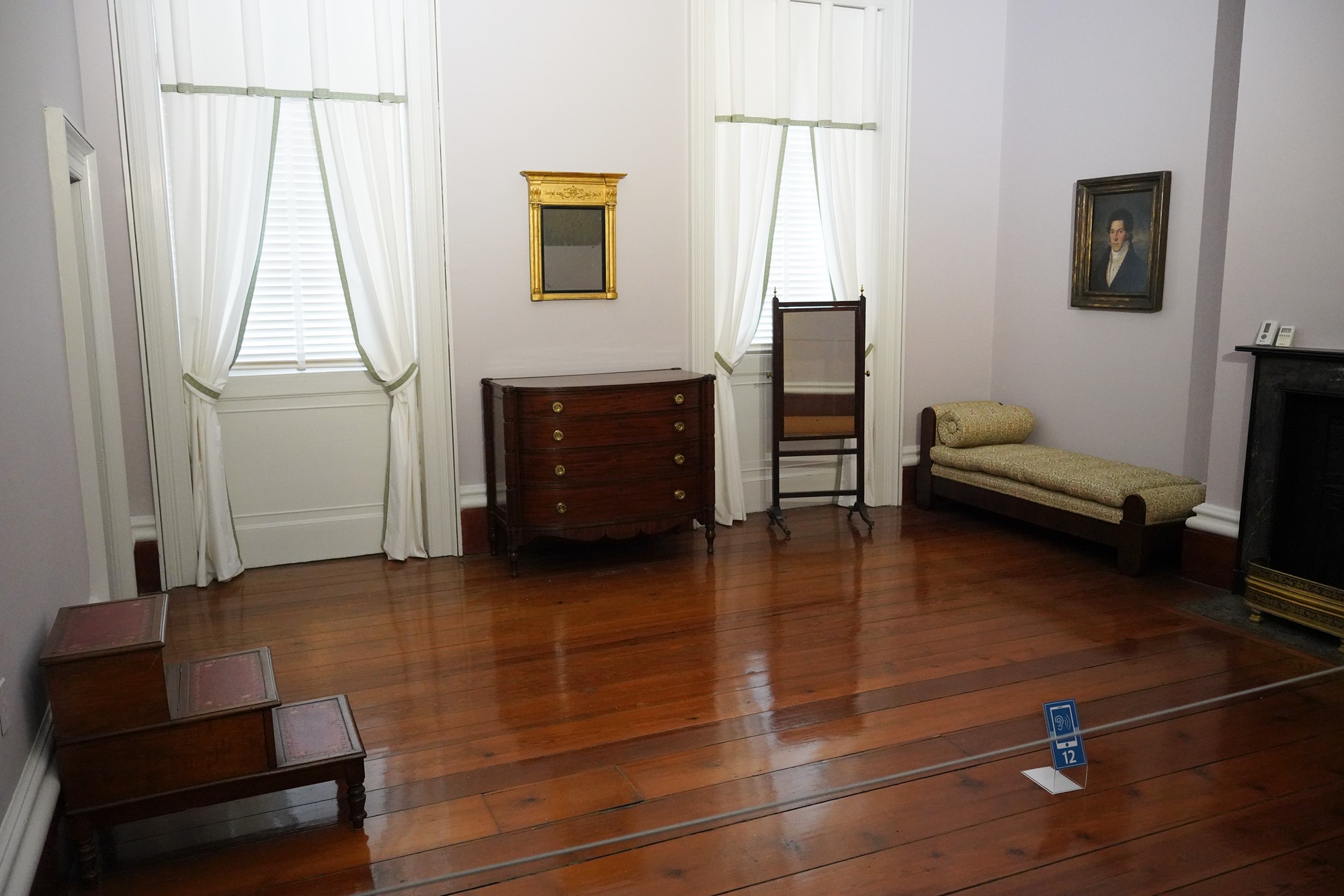 Owens-Thomas House & Slave Quarters (12)