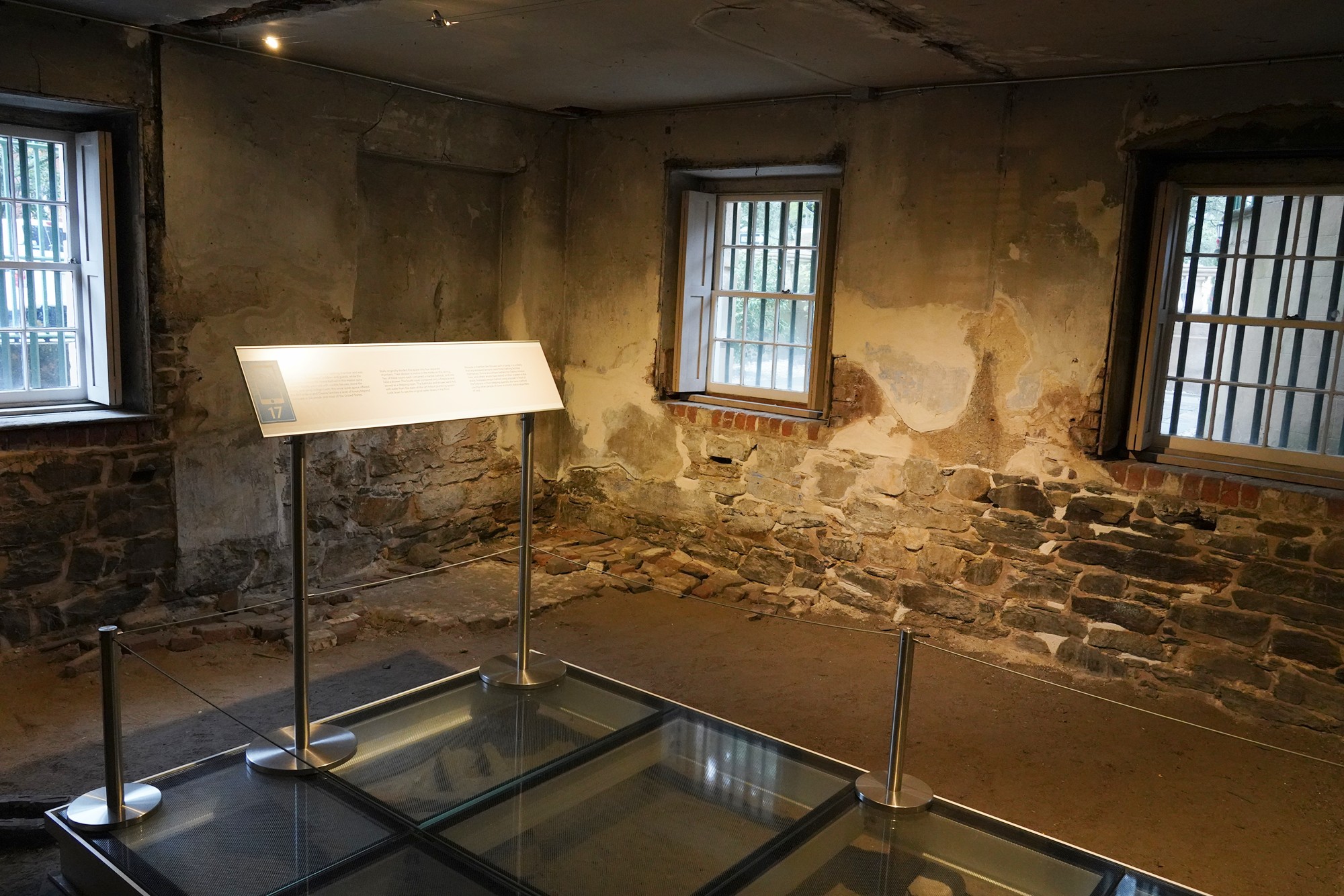Owens-Thomas House & Slave Quarters (28)