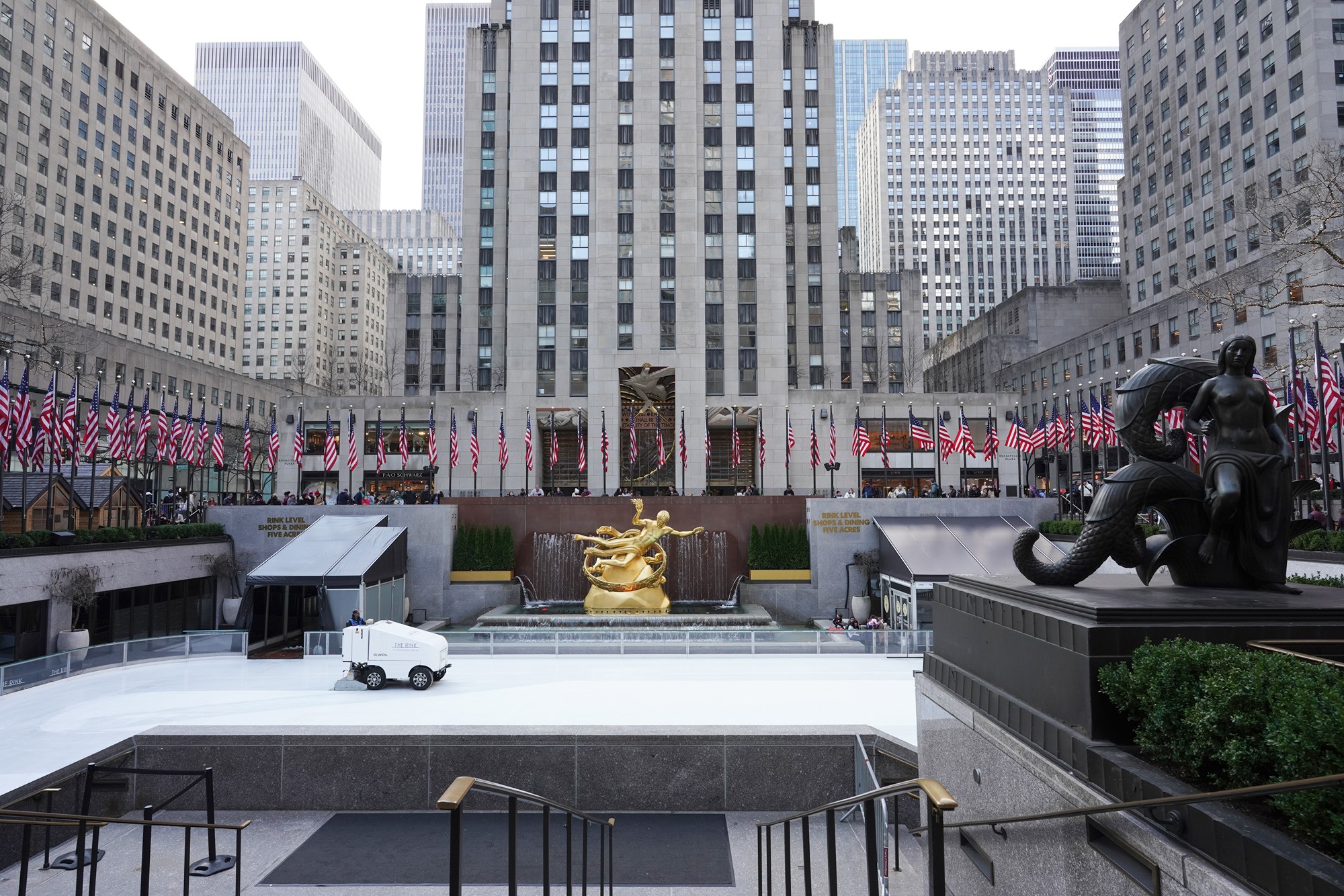 Rockefeller Center (25)