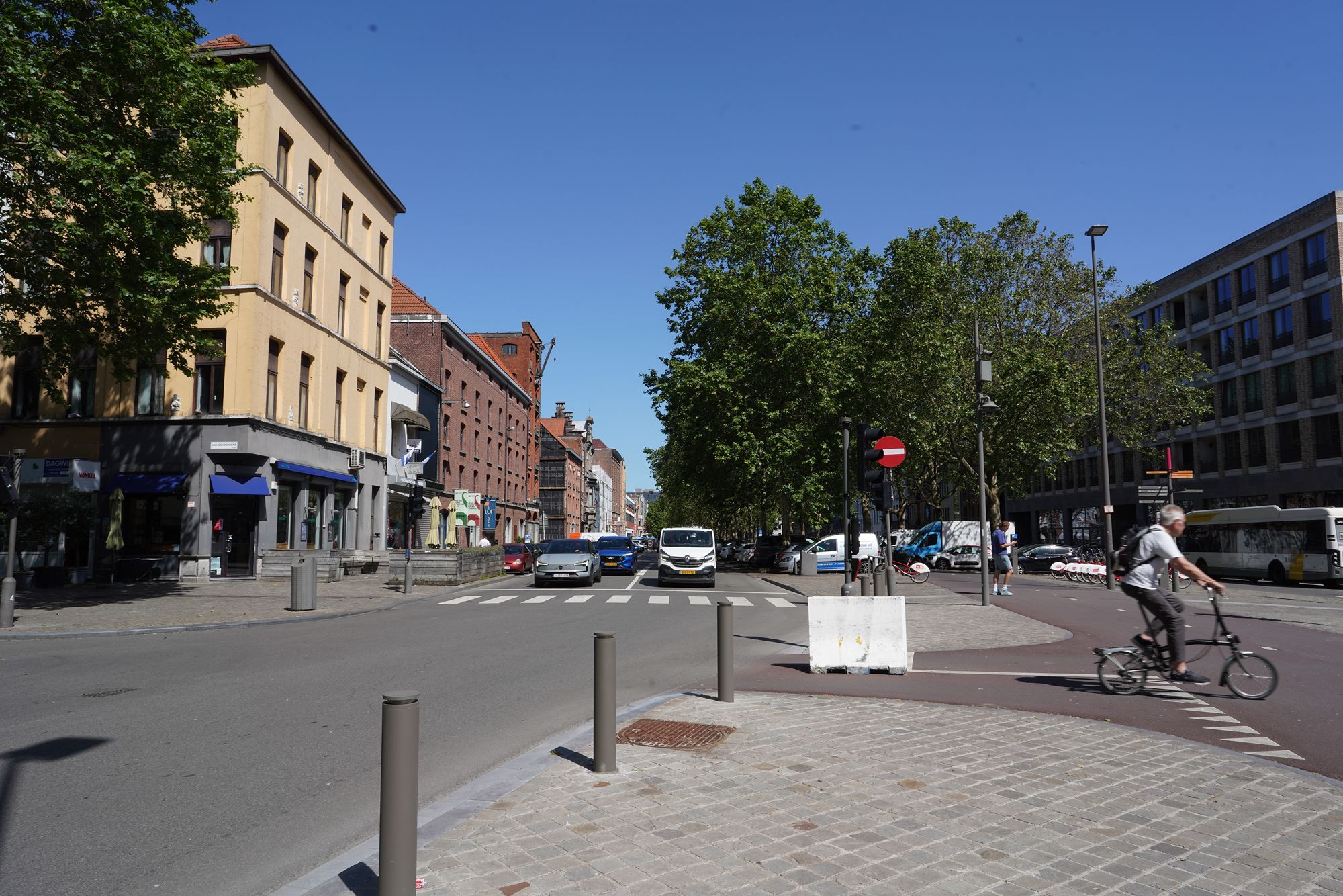 Antwerp Day Trip (141)