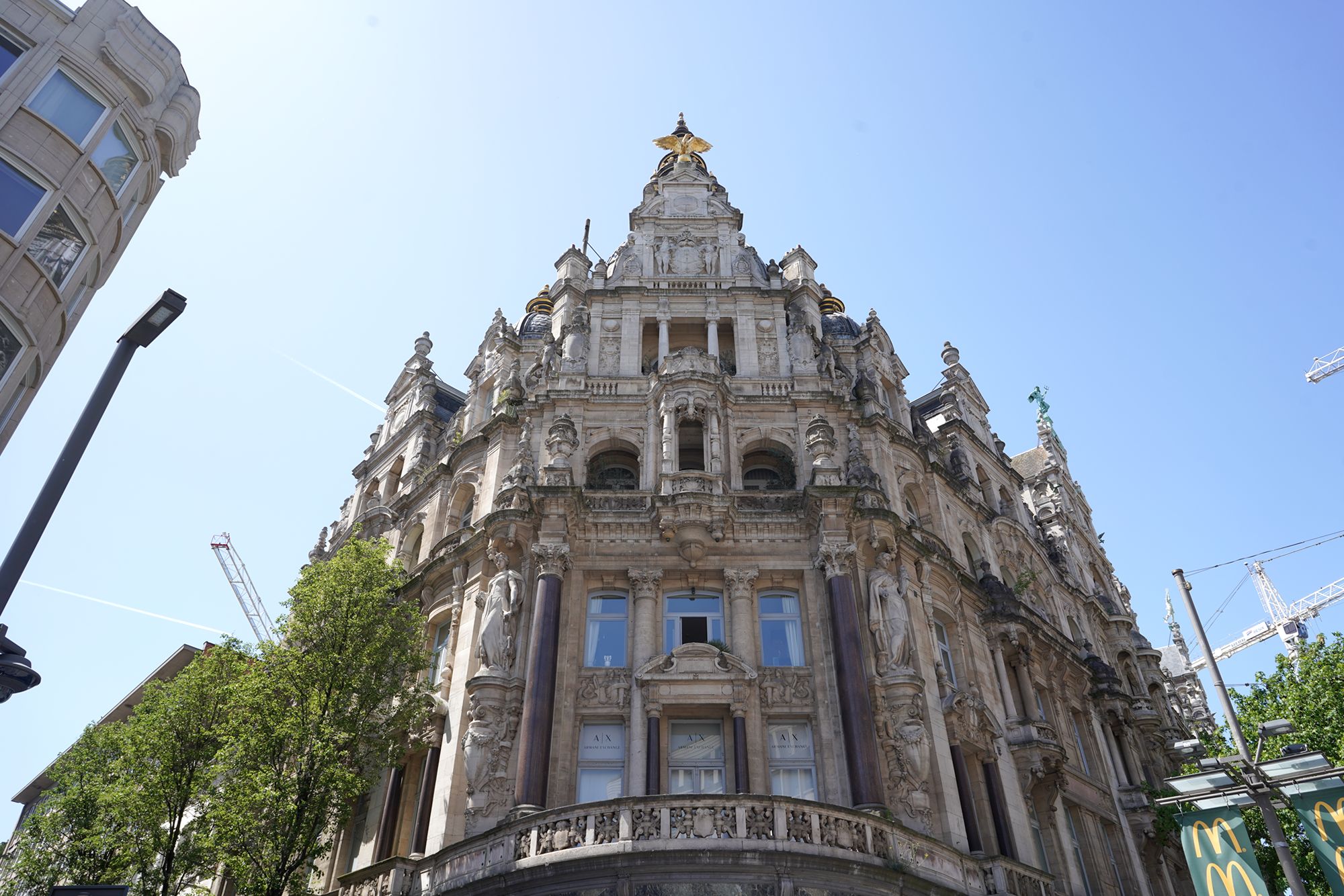 Antwerp Day Trip (19)
