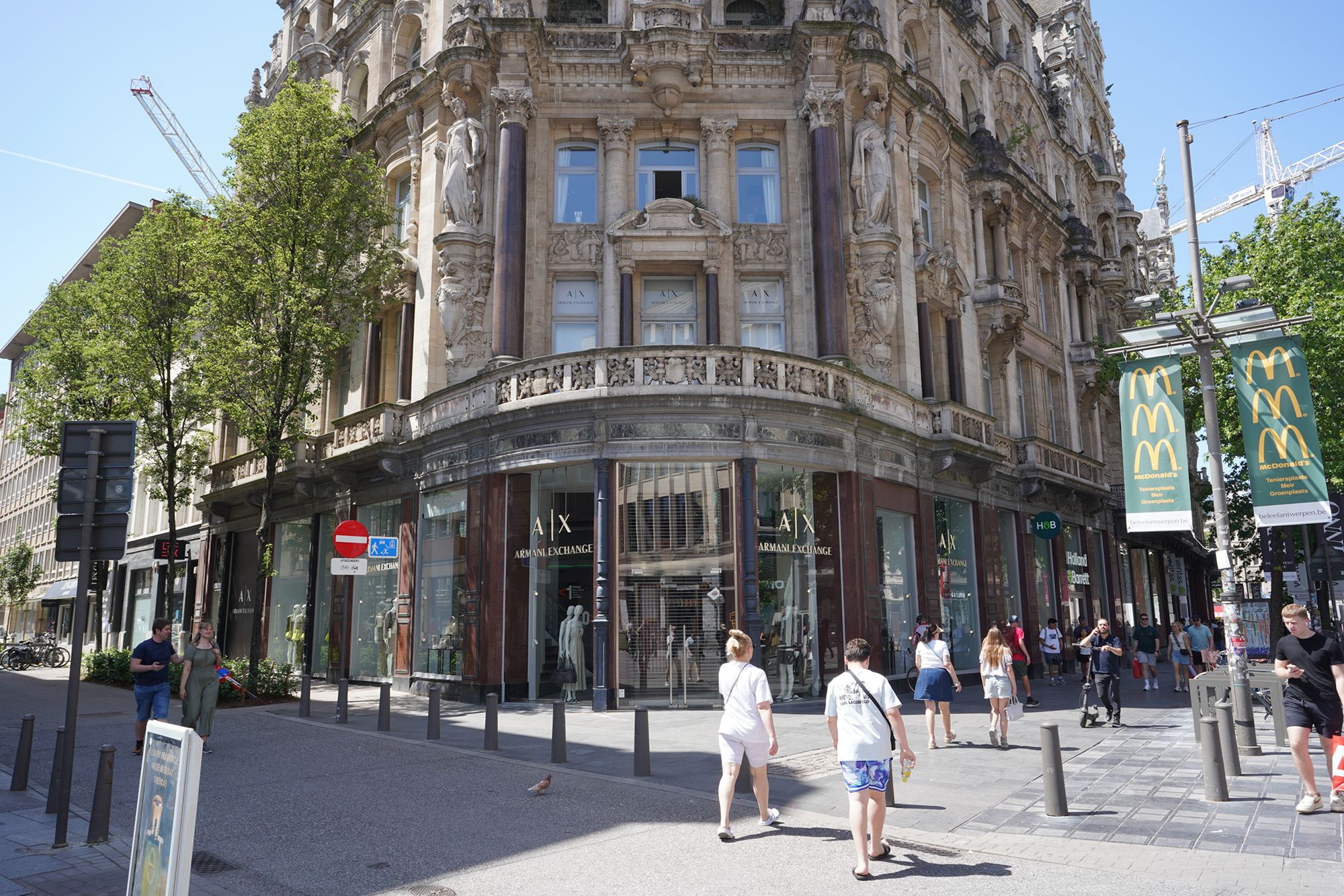 Antwerp Day Trip (20)
