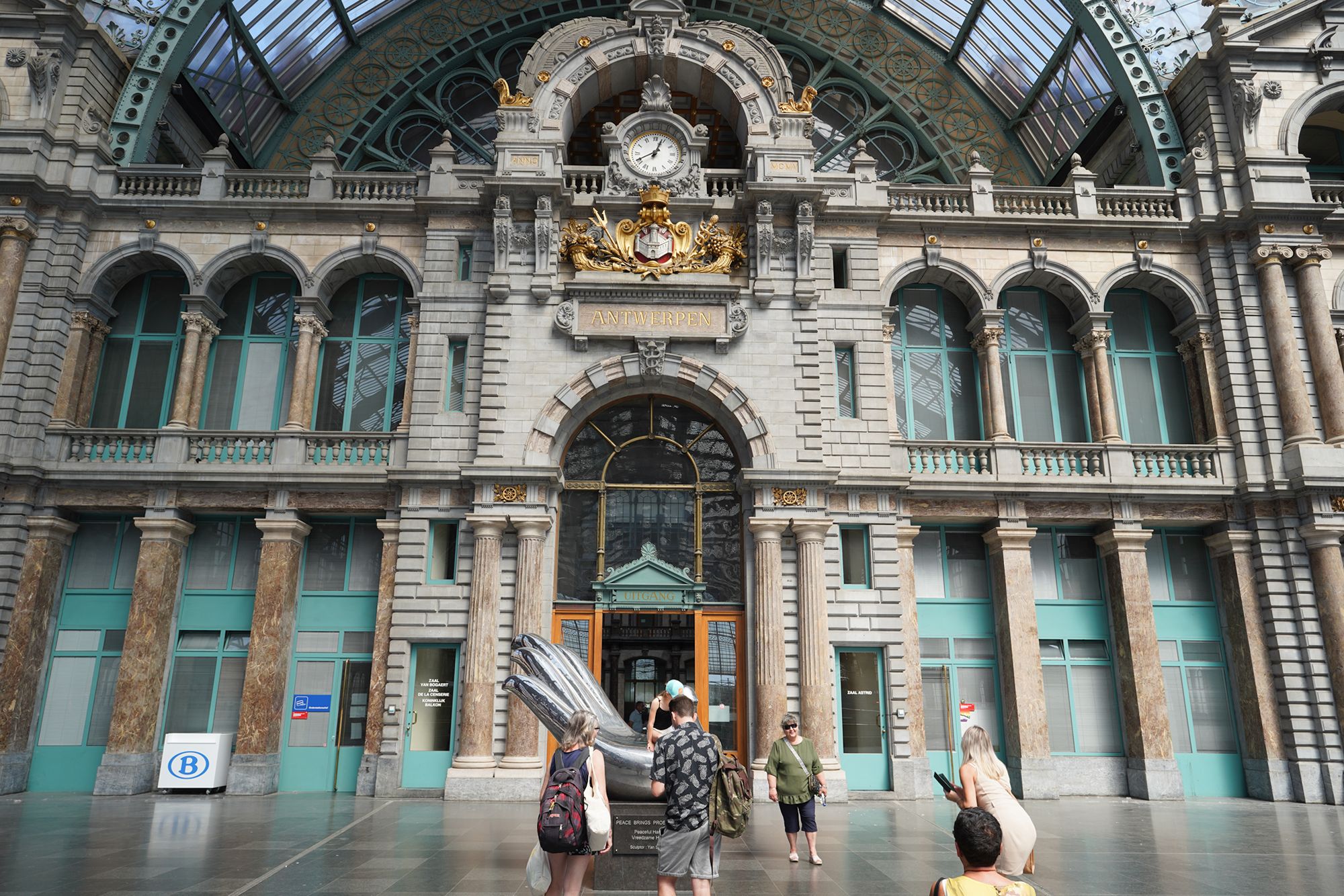 Antwerp Day Trip (4)