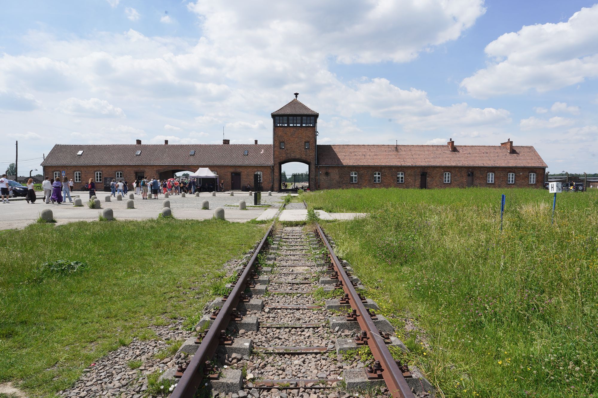 Auschwitz II-Birkenau (6) Auschwitz II-Birkenau (6)