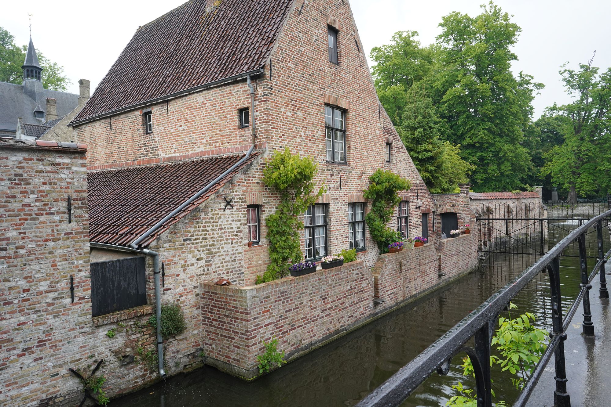 Bruge Walk II (38)