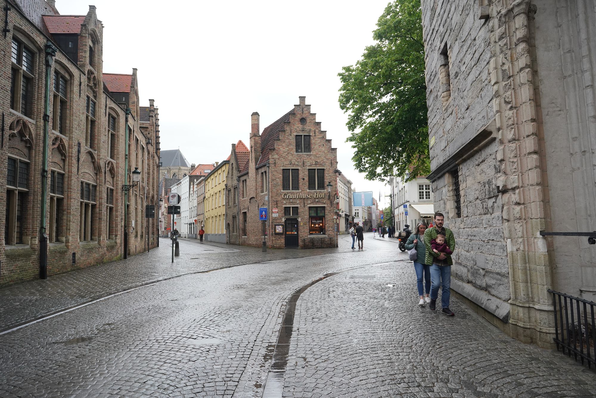Bruge Walk II (62)