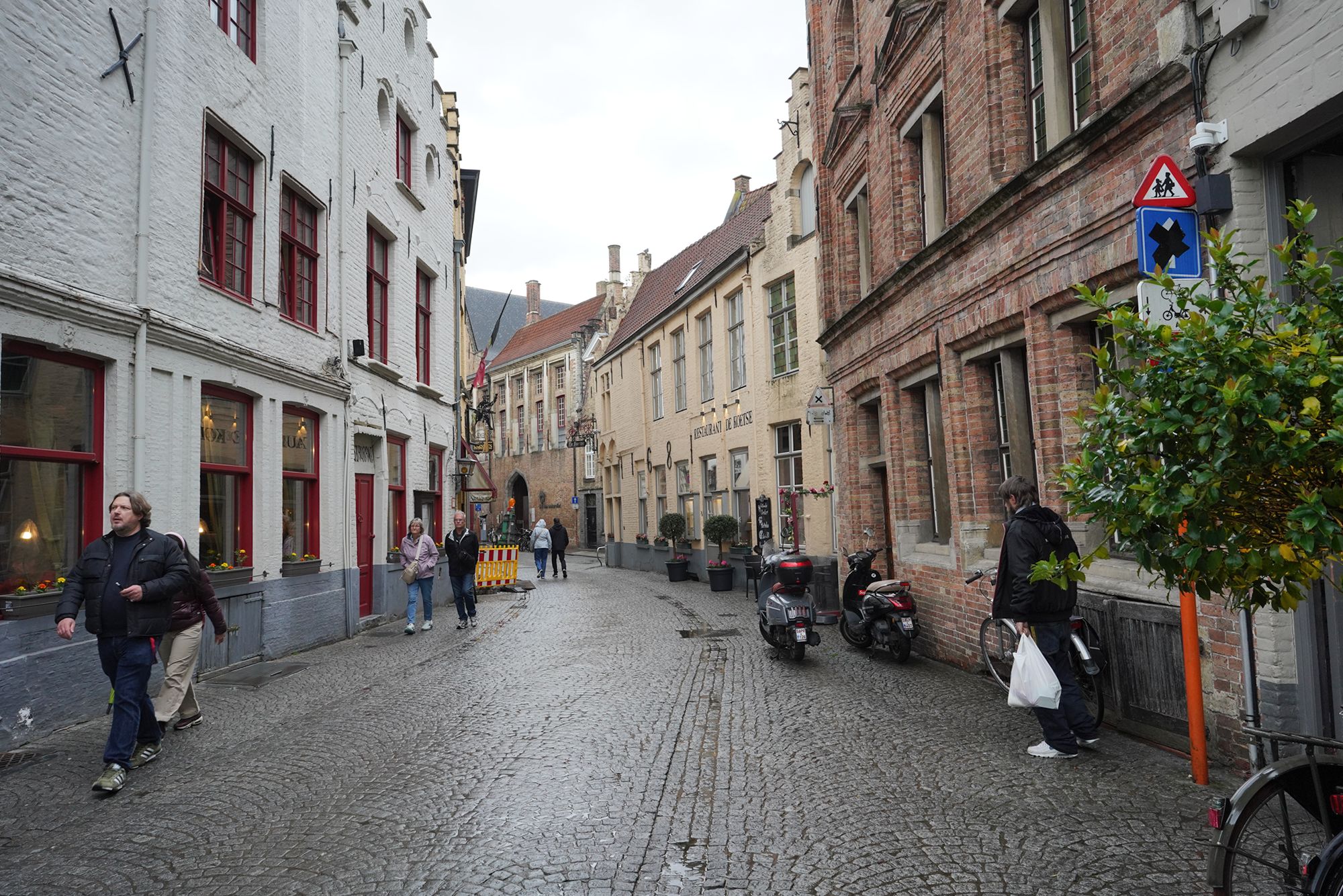 Bruge Walk II (64)