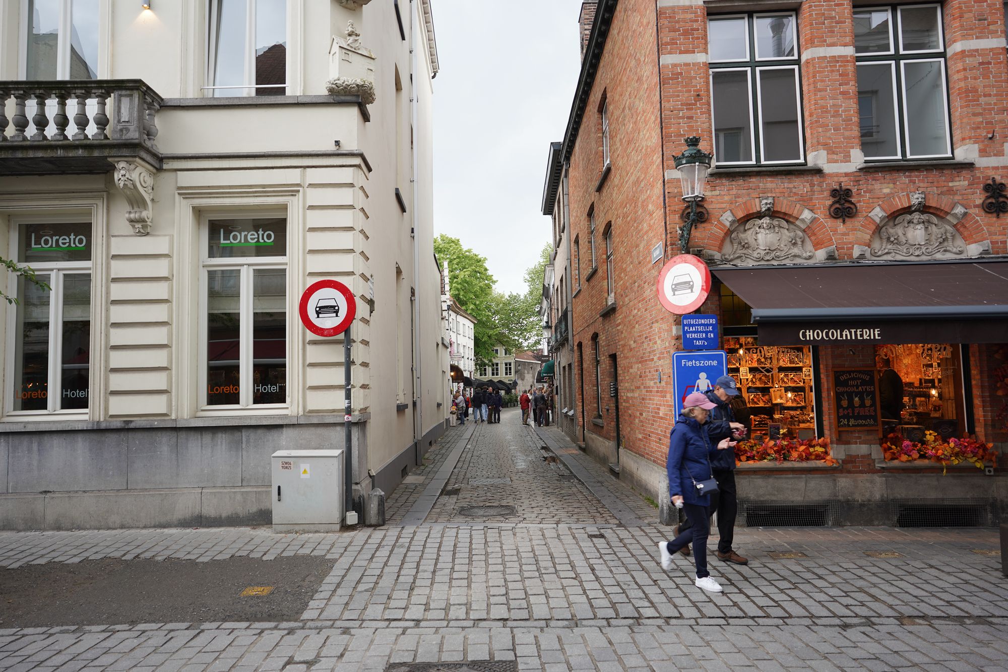Bruge Walk II (8)