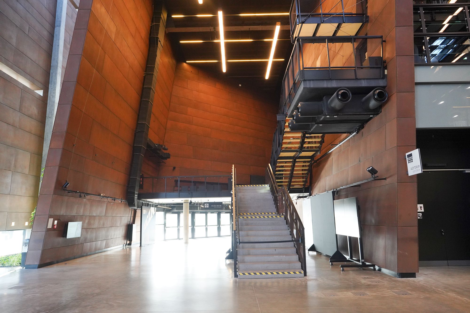 European Solidarity Centre (210)