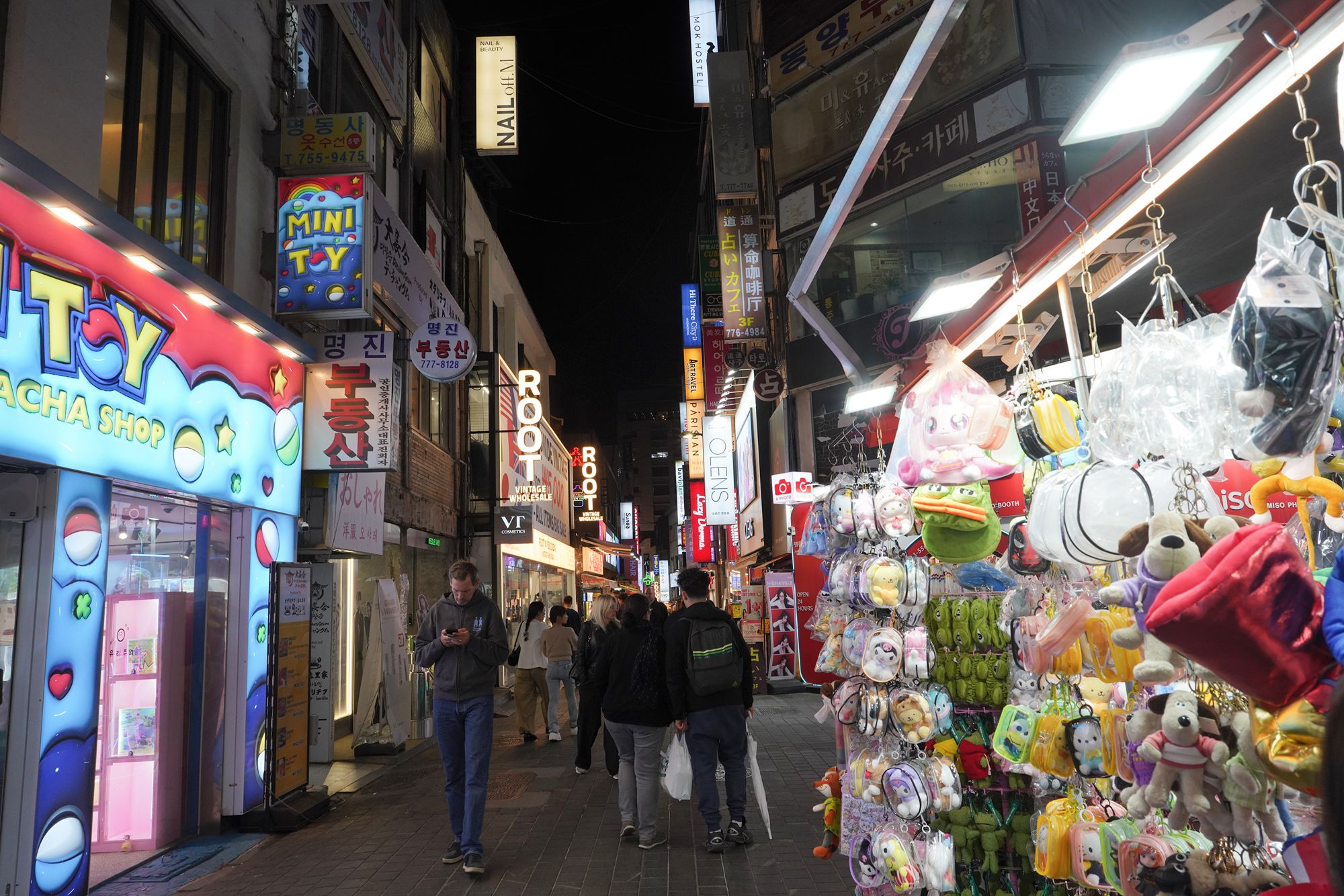 Myeongdong (24) Myeongdong (24)