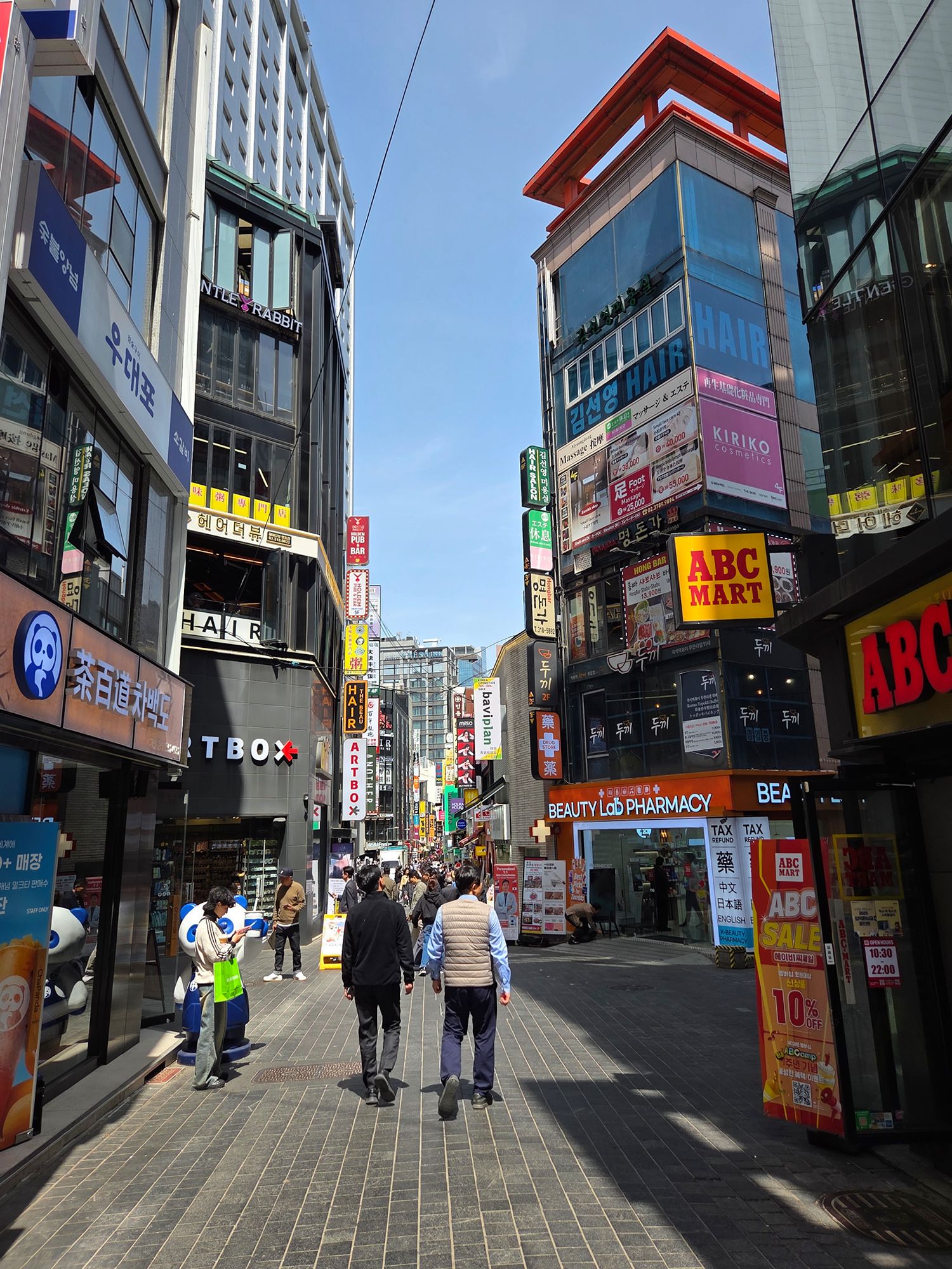 Myeongdong Day Time (17)