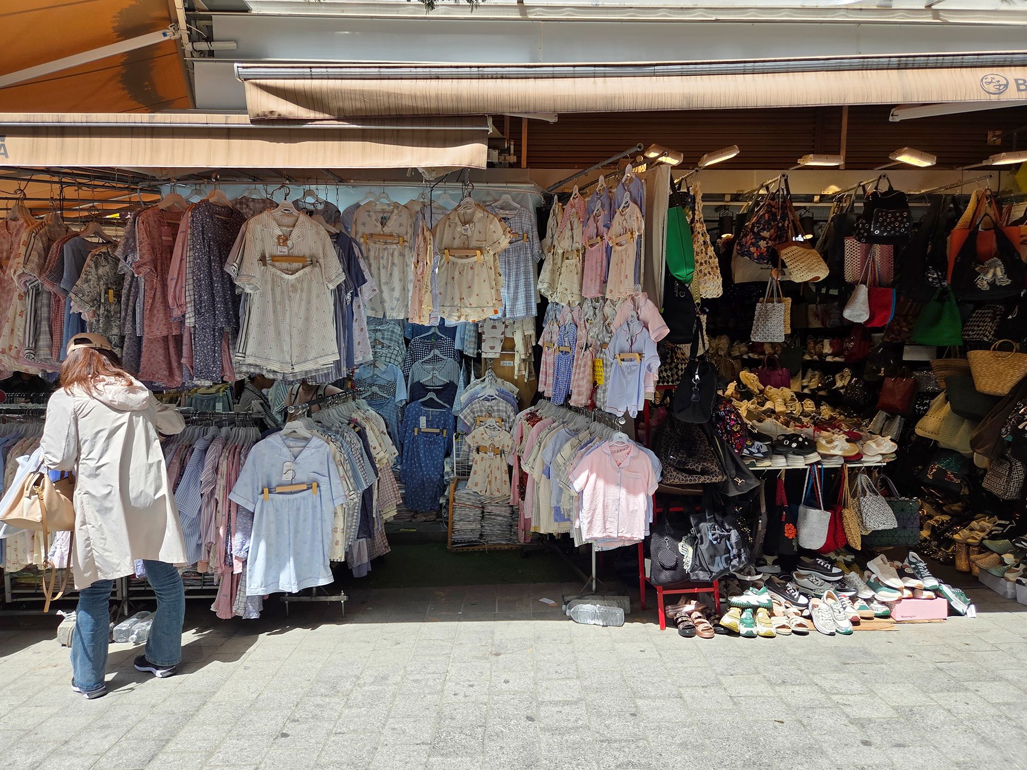 Myeongdong Day Time (72)