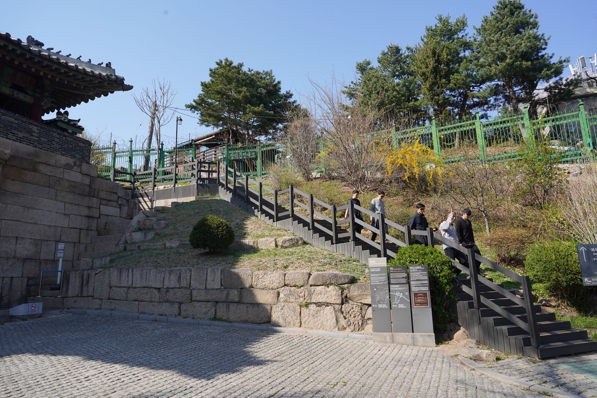 Seoul Buam-dong Walk (21)