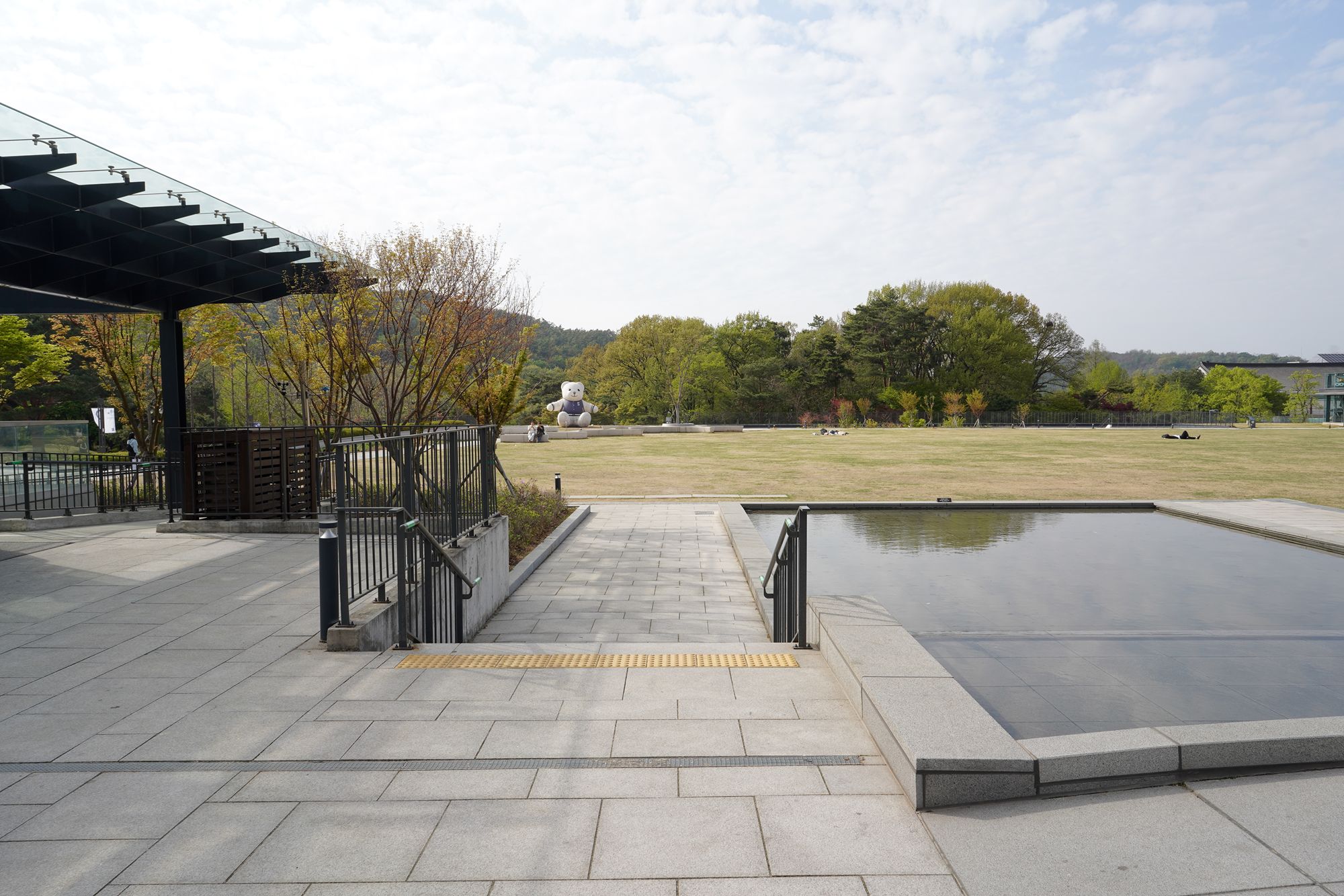 Seoul National University (25)