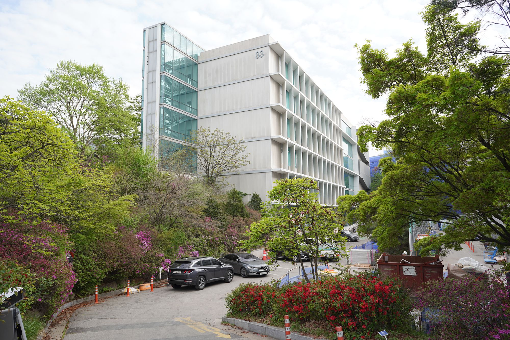 Seoul National University (49)