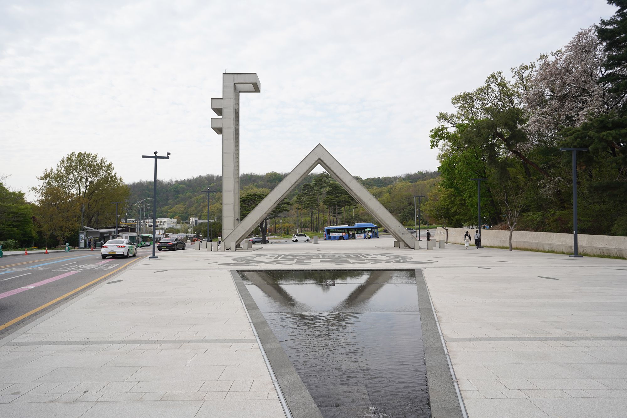 Seoul National University (65)