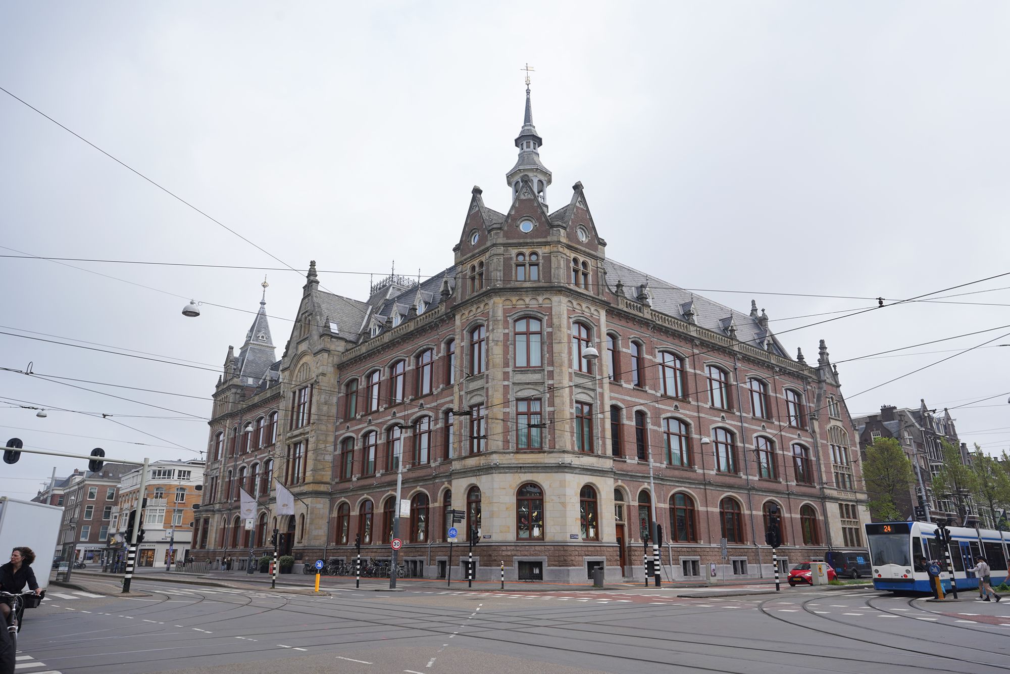 Stedelijk Museum (2)