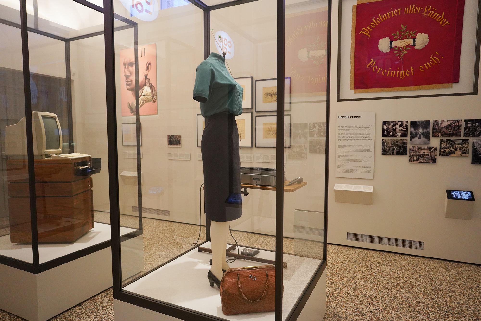 Swiss National Museum – History (146)