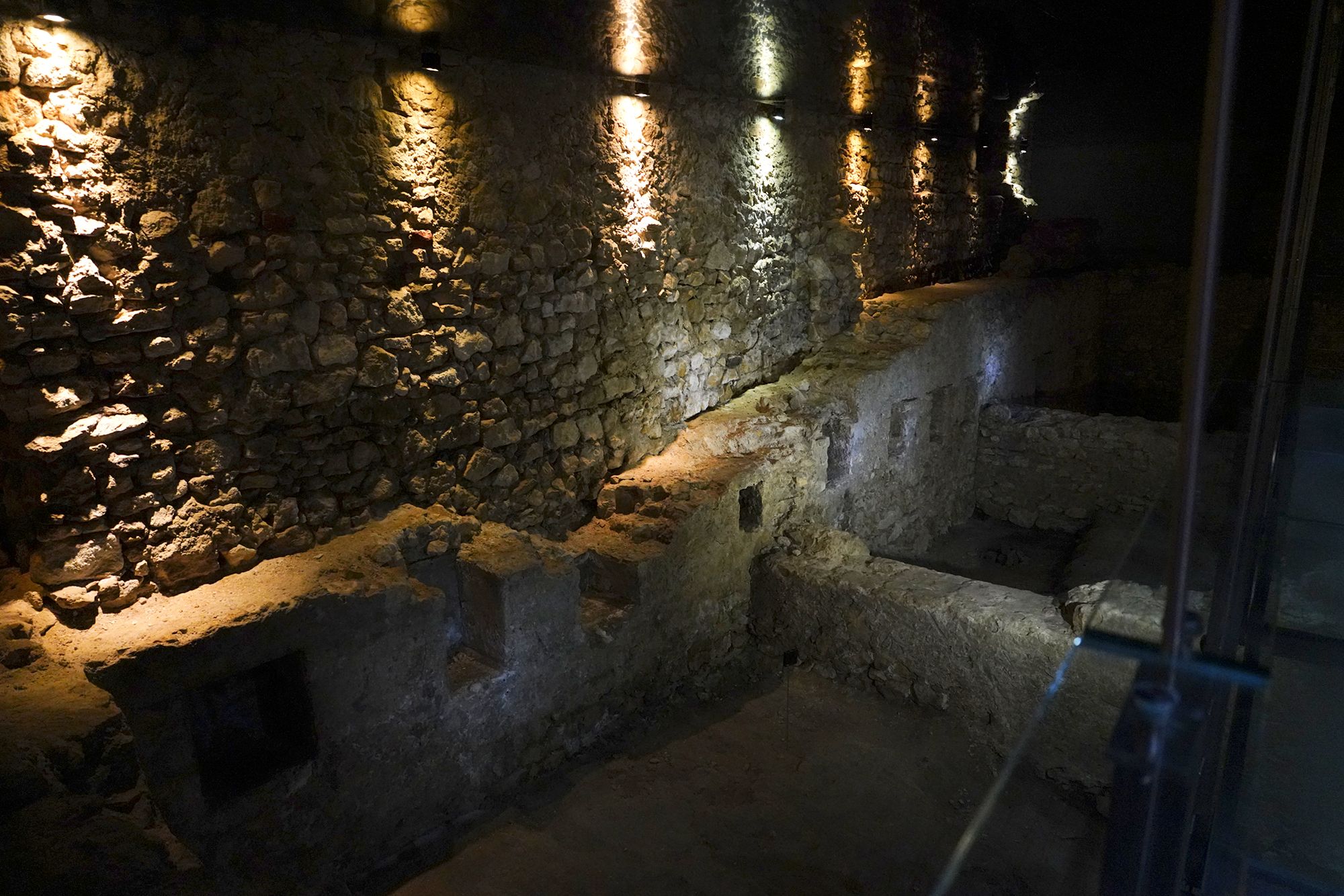 Underground Museum (101)