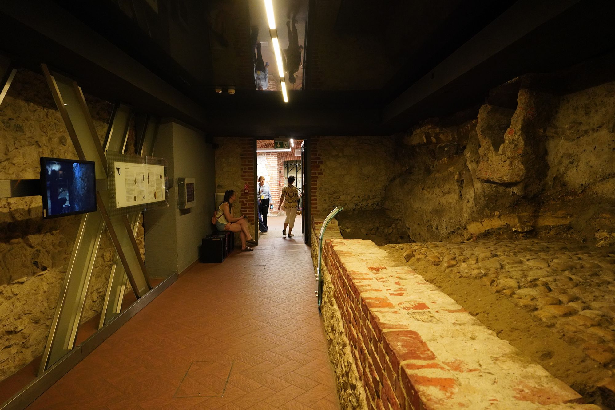 Underground Museum (122)