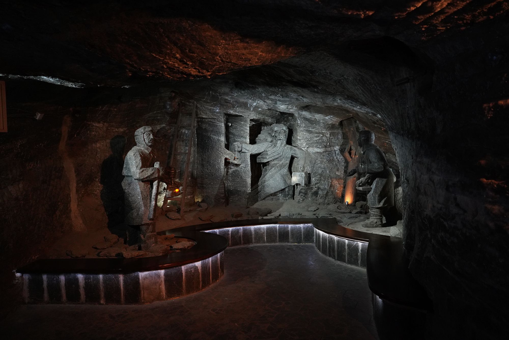 Wieliczka Salt Mine (145) Wieliczka Salt Mine (145)