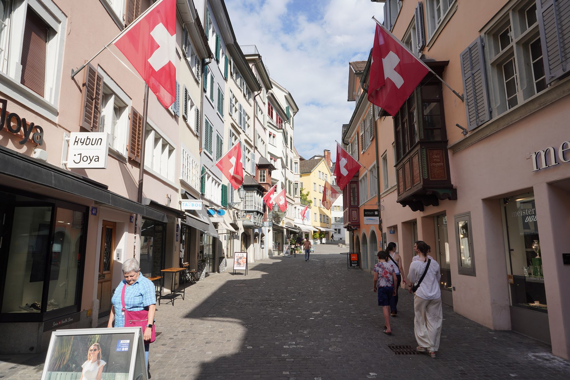Zurich Walk (99)
