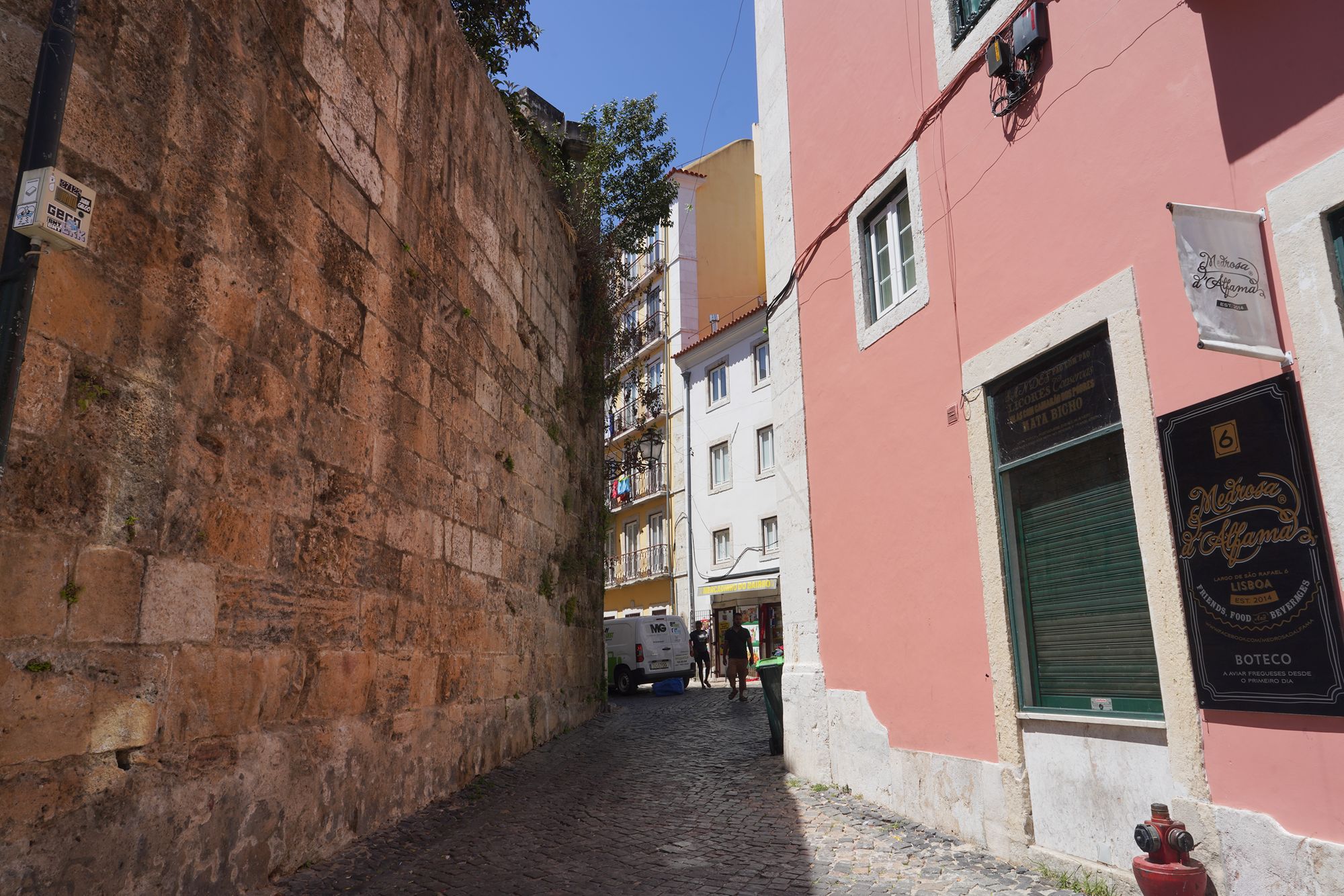 Lisbon Walk I (12) Lisbon Walk I (12)